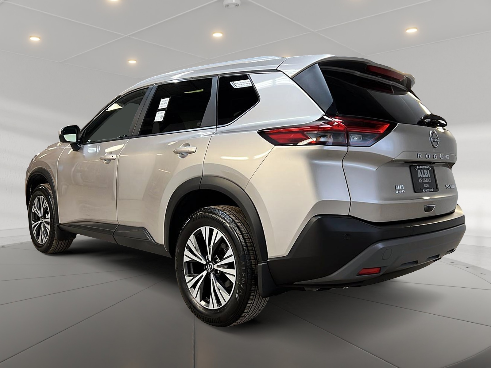 Nissan Rogue SV TOIT PANO 4RM 2023 — photo 6