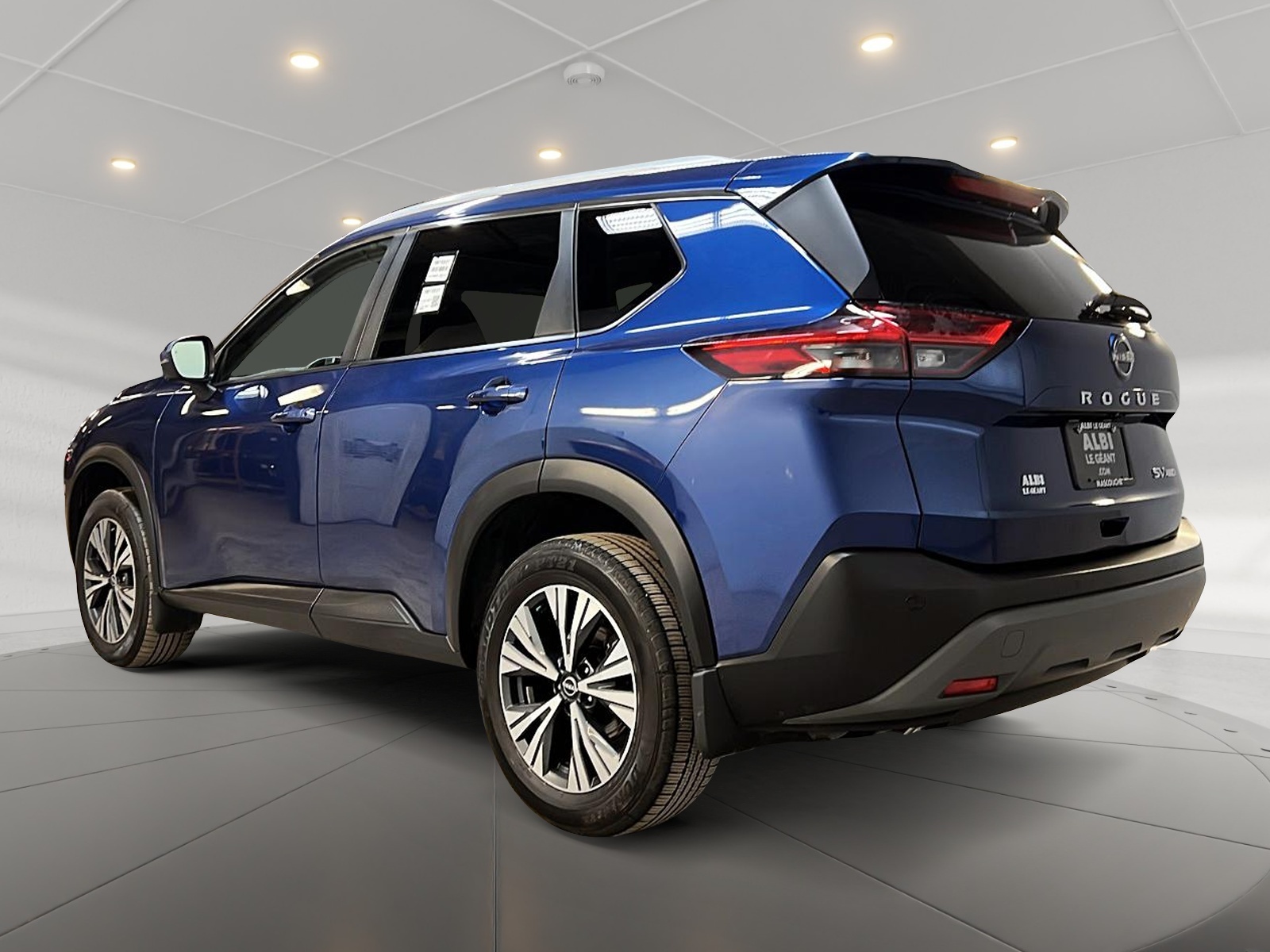 Nissan Rogue SV TOIT PANO 4RM 2023 — photo 6