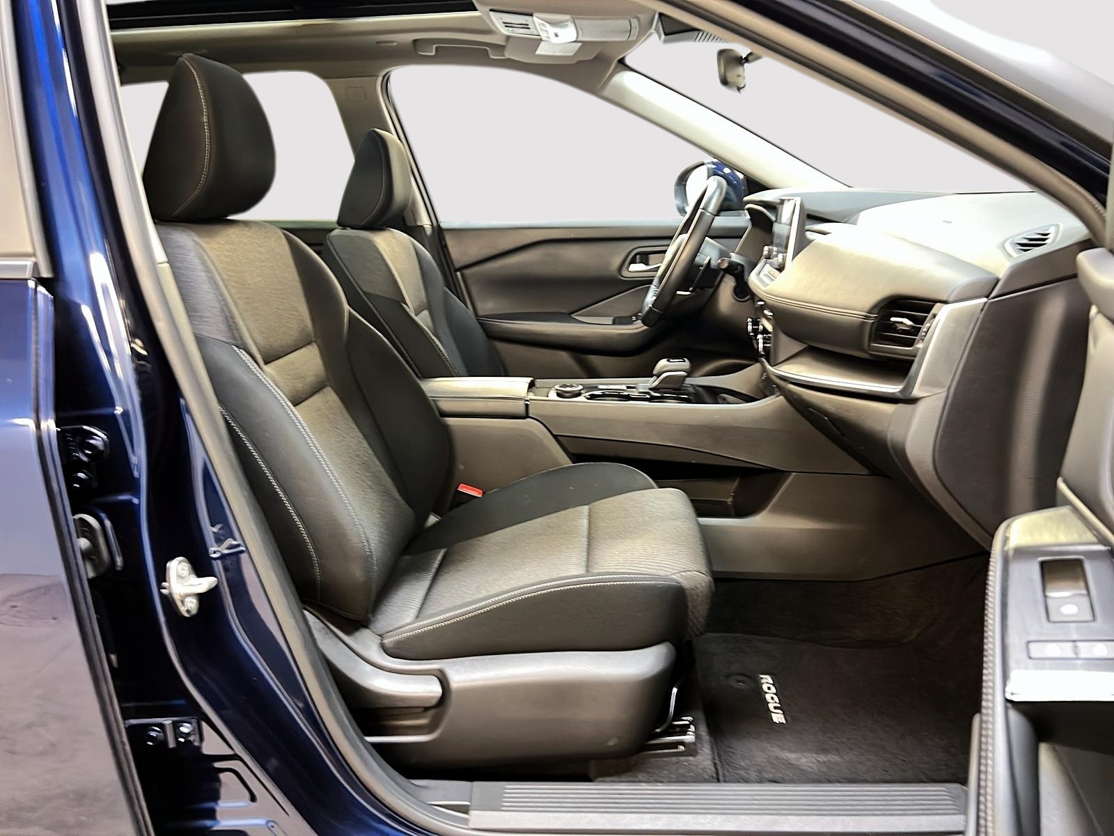 Nissan Rogue SV TOIT PANO 4RM 2024 — photo 8
