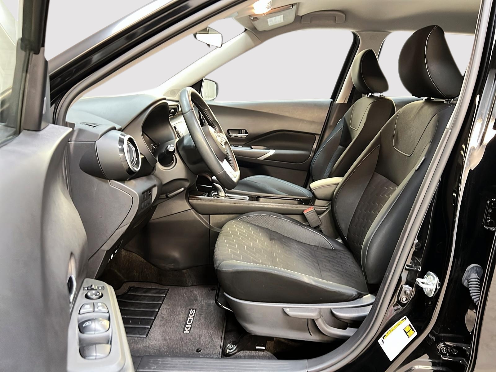 Nissan Kicks SV 2024 — photo 7