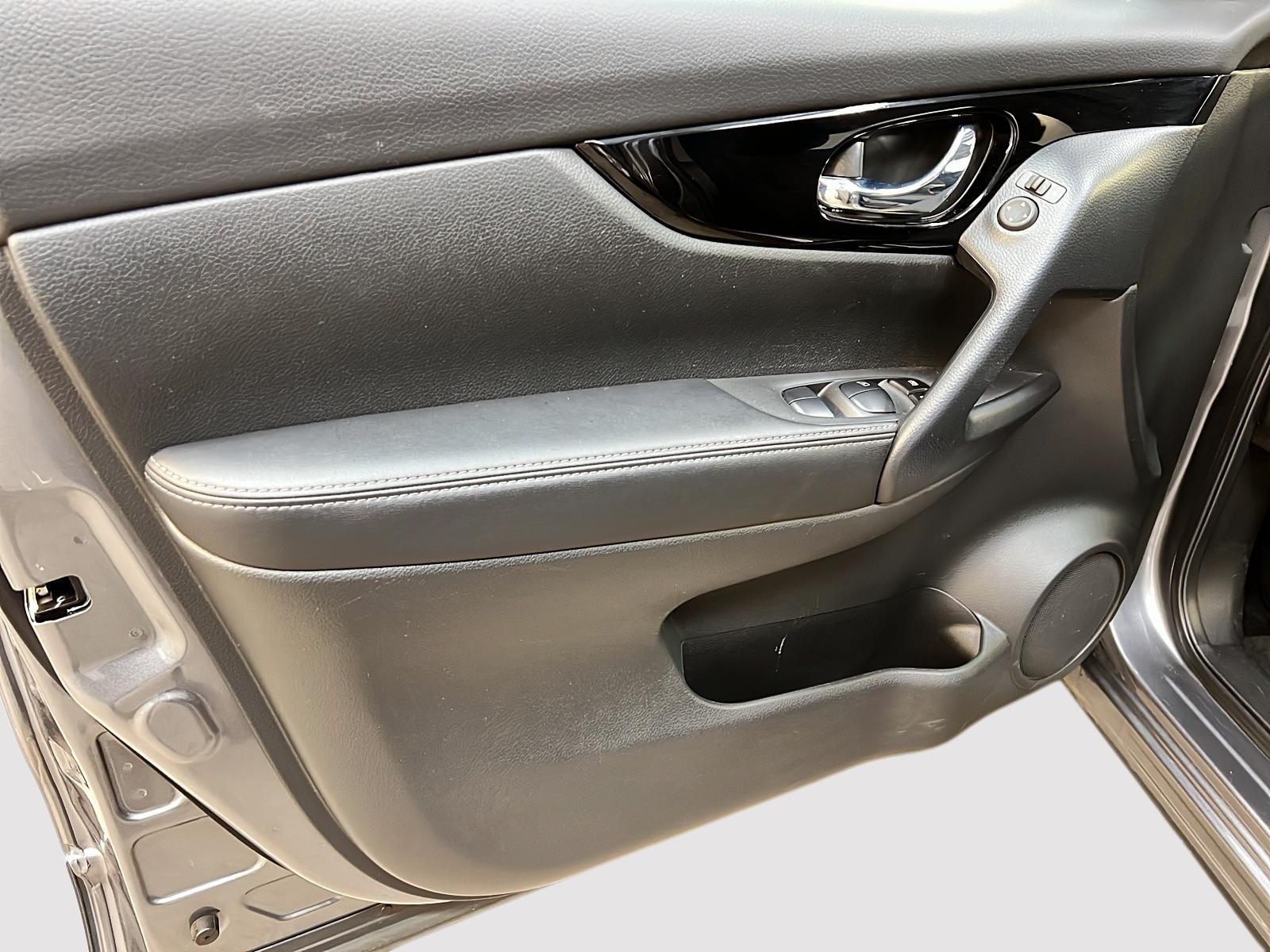 Nissan Qashqai 2023 - Image #24