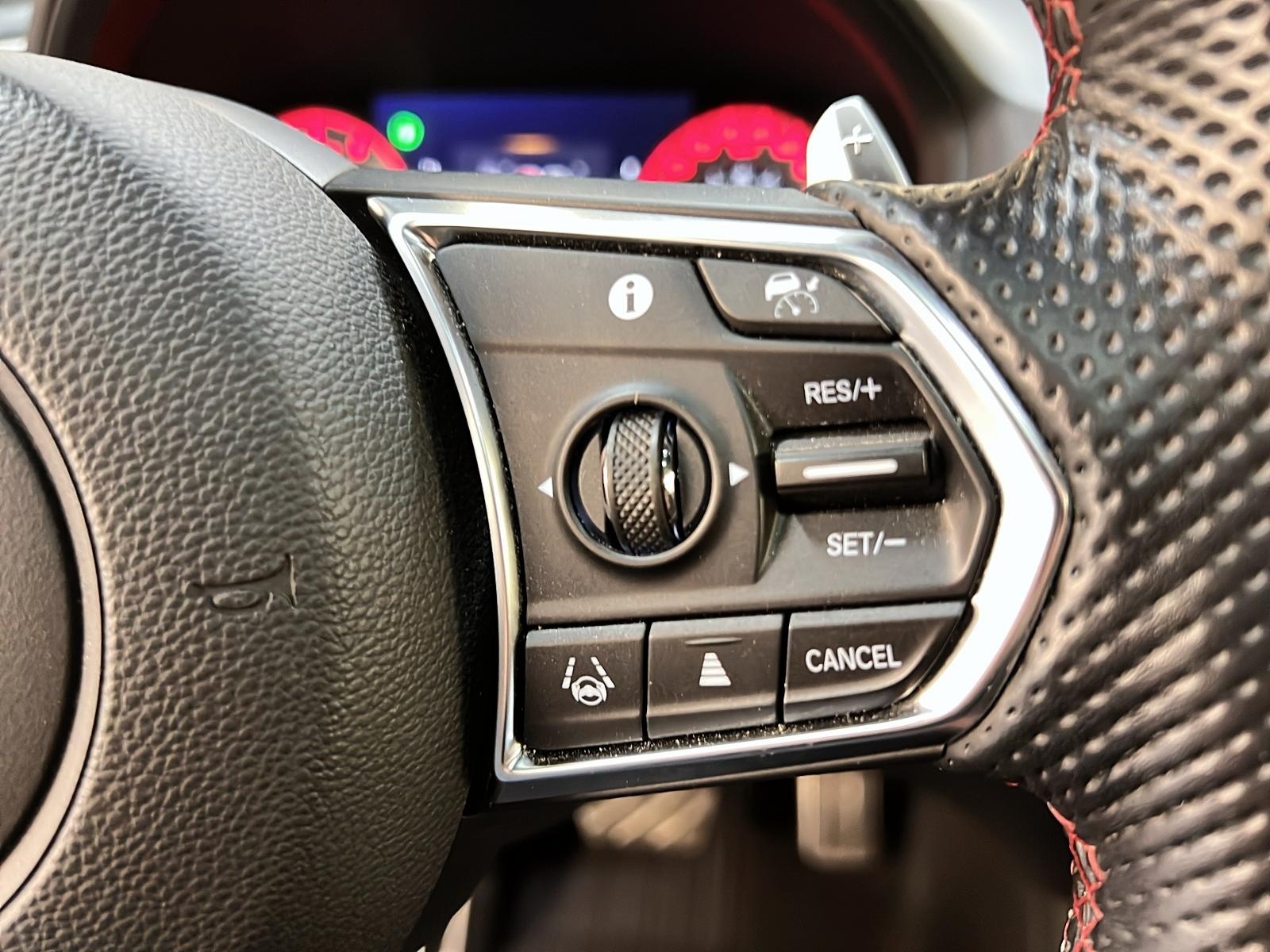 Acura RDX 2023 - Image #20