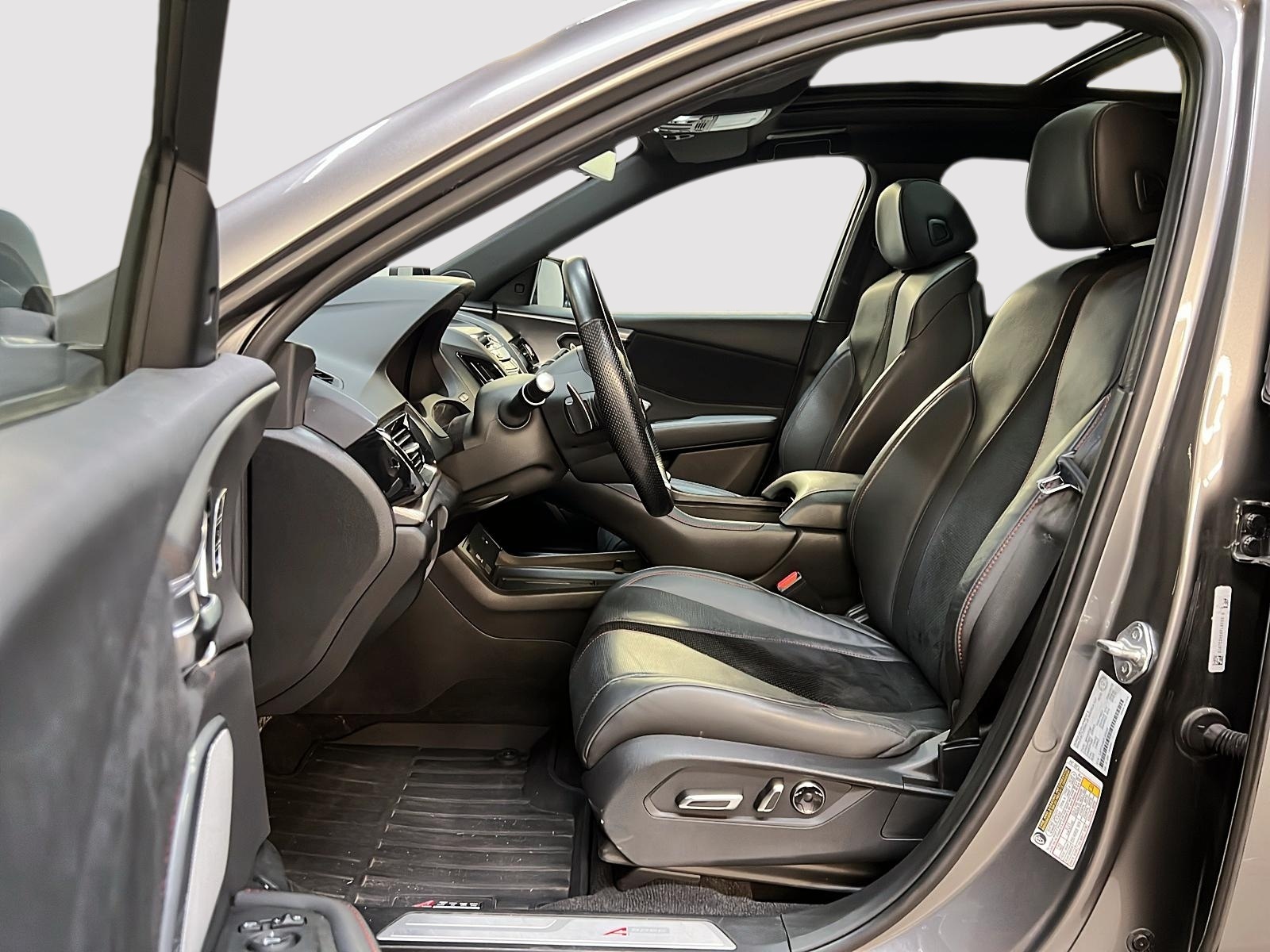 Acura RDX 2023 - Image #7