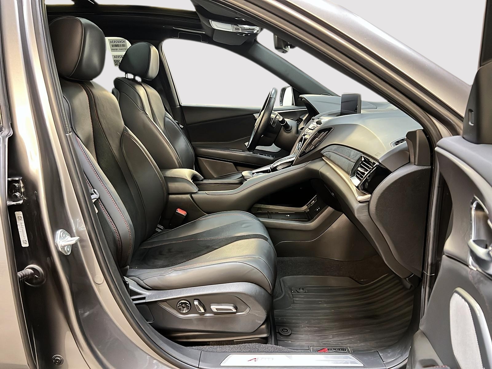 Acura RDX A-SPEC CUIR TOIT PANO NAV 4RM 2023 - image #8