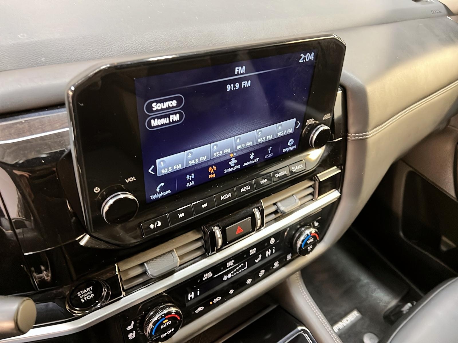 Nissan Pathfinder PLATINUM CUIR TOIT PANO NAV 4RM 2025 - image #8