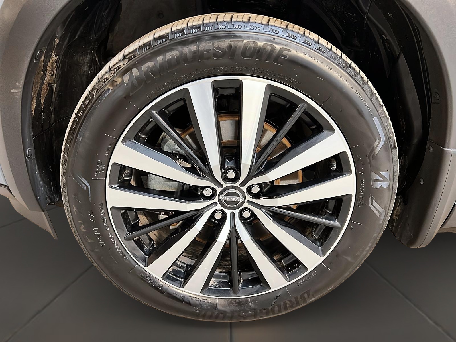 Nissan Pathfinder PLATINUM CUIR TOIT PANO NAV 4RM 2025 - image #32