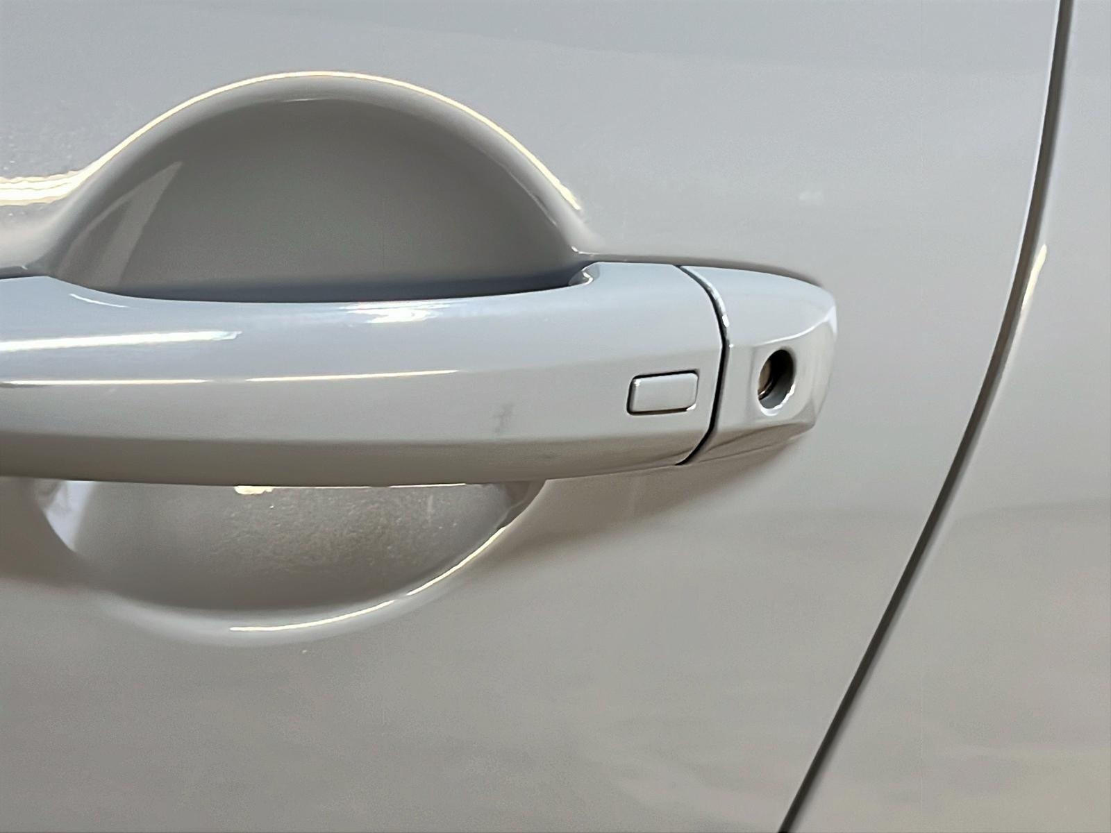 Nissan Pathfinder PLATINUM CUIR TOIT PANO NAV 4RM 2025 - image #28