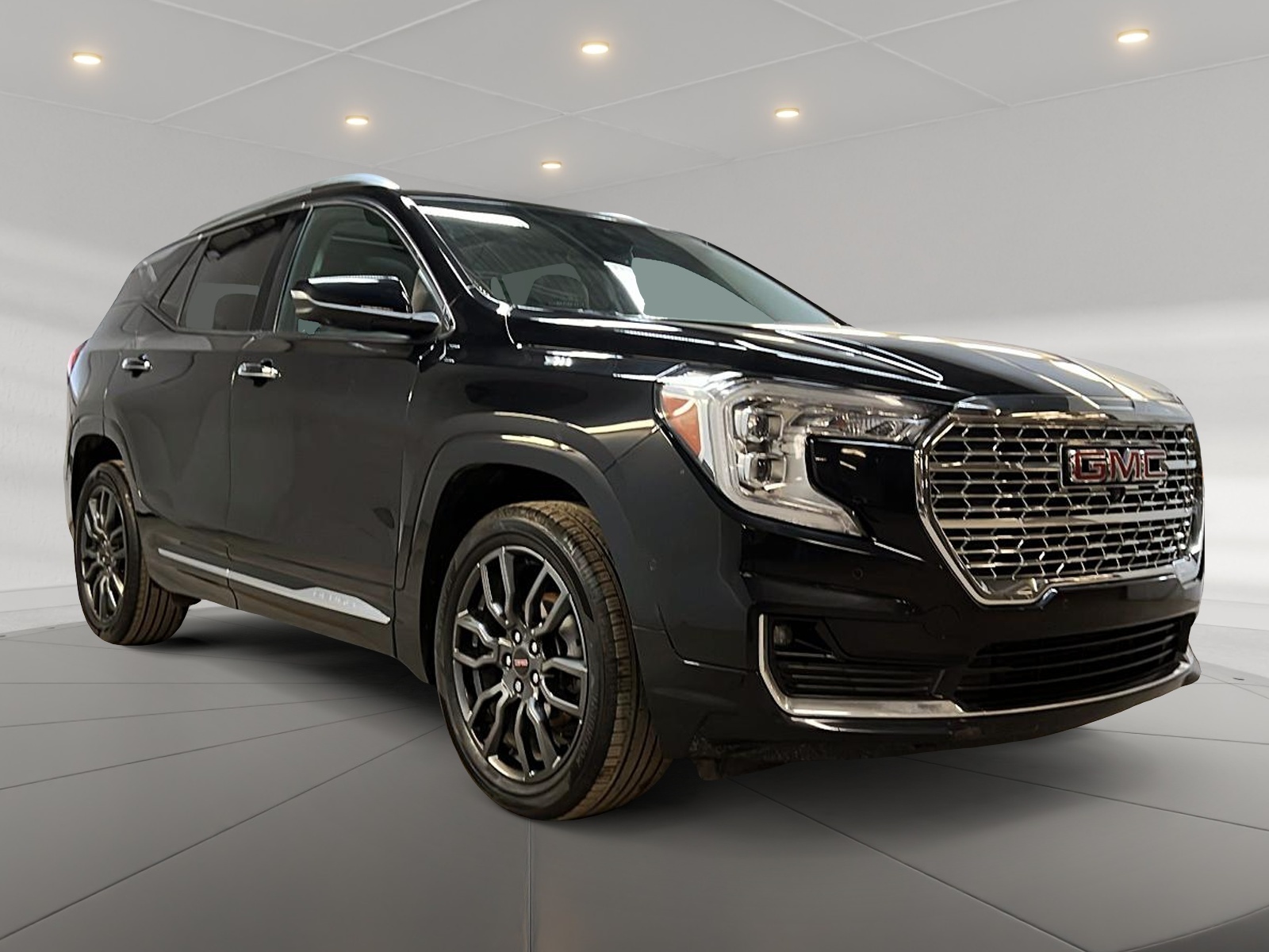 GMC Terrain DENALI CUIR TOIT PANO NAV 4RM 2024 - image #3