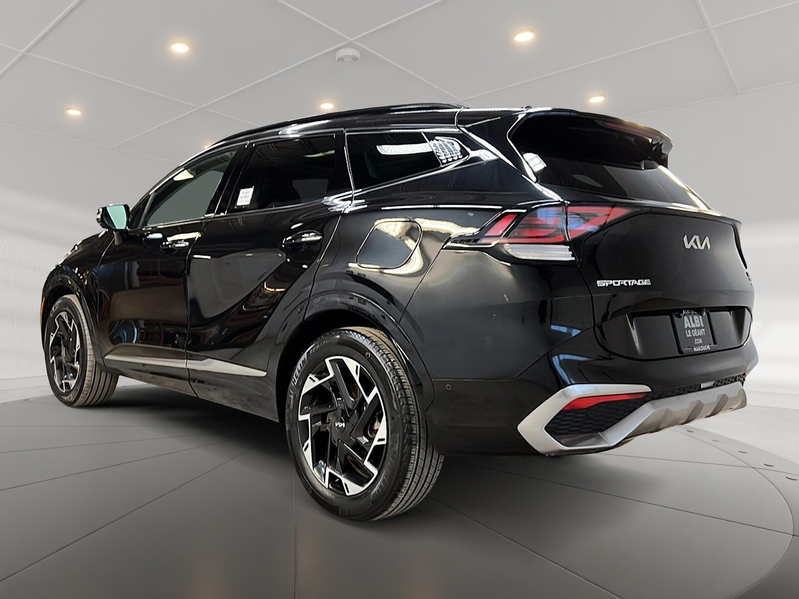Kia Sportage SX PHEV CUIR TOIT OANO NAV 4RM 2023 - image #6