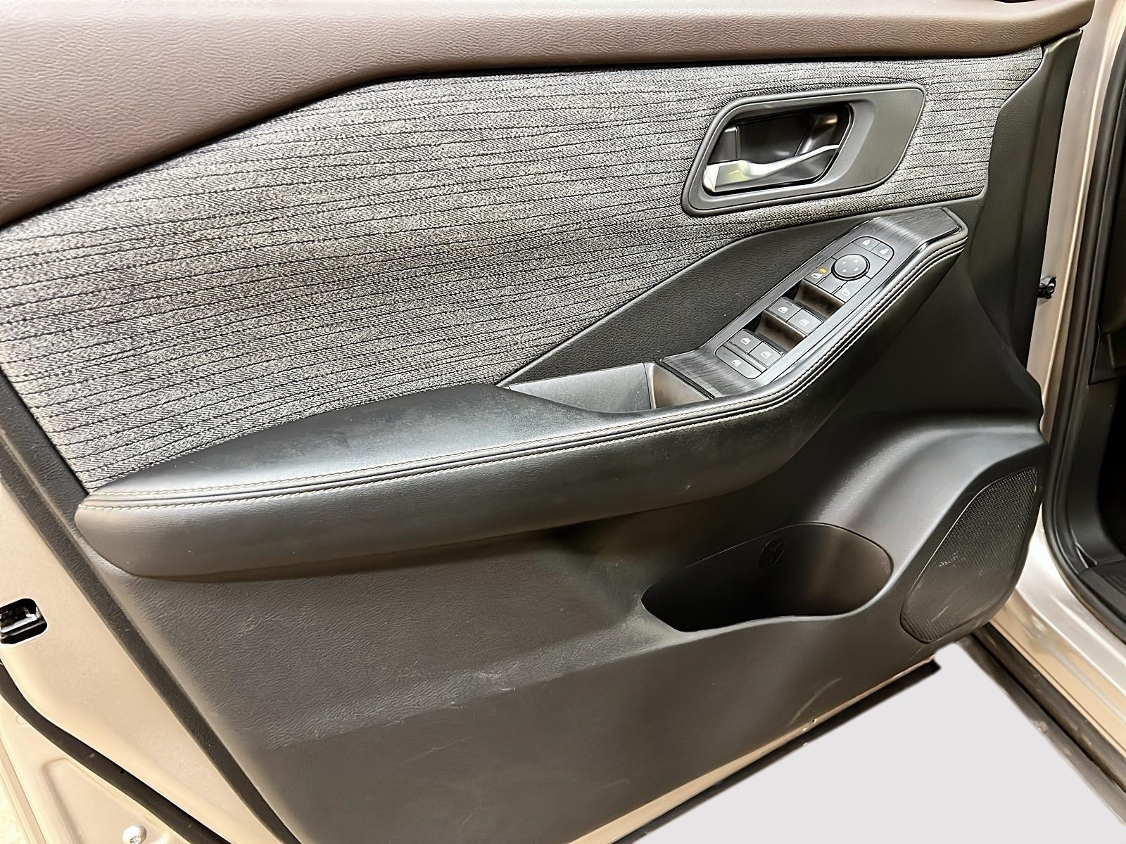 Nissan Rogue 2023 - Image #23