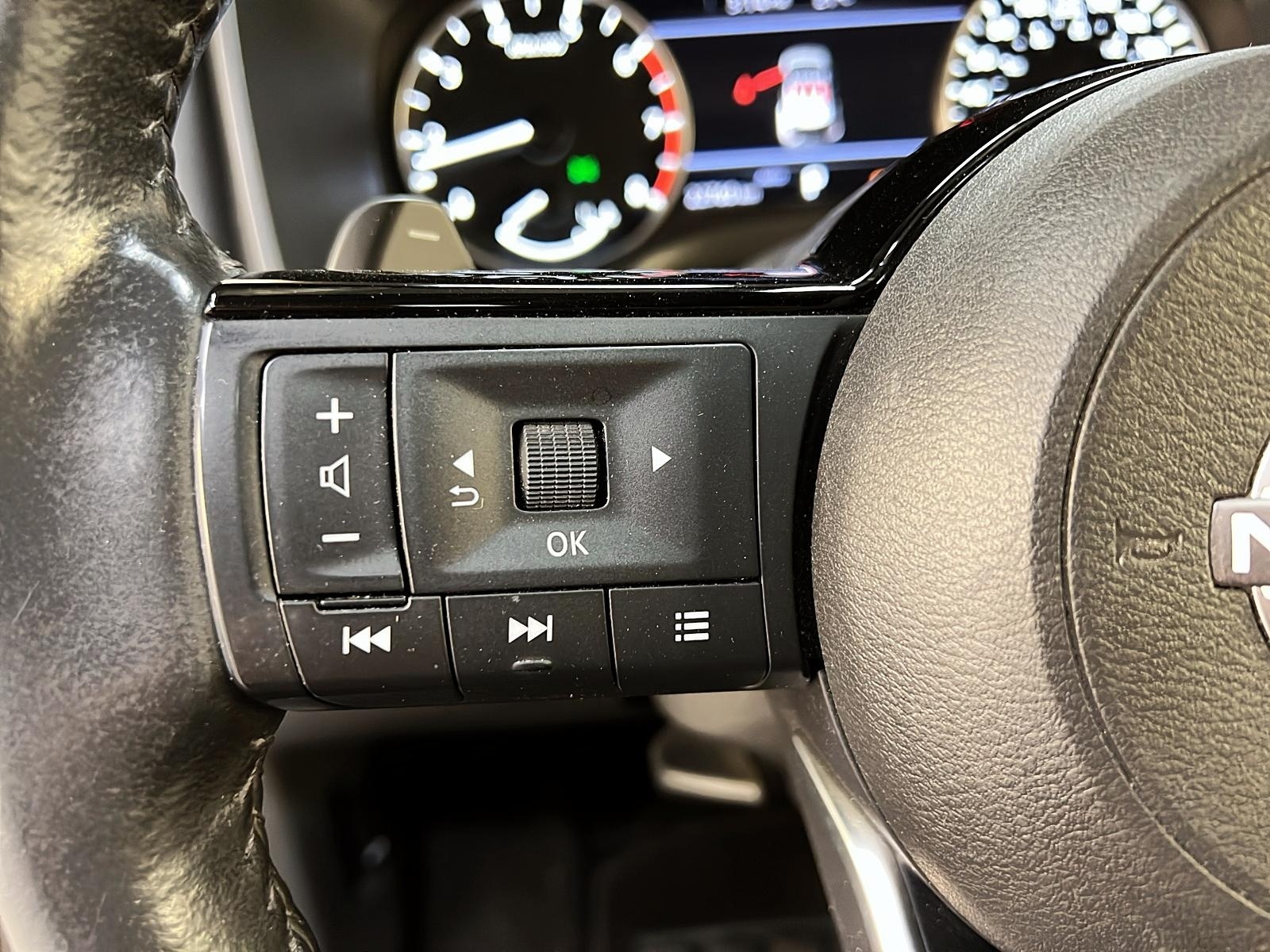 Nissan Rogue SV TOIT PANO 4RM 2023 - image #20