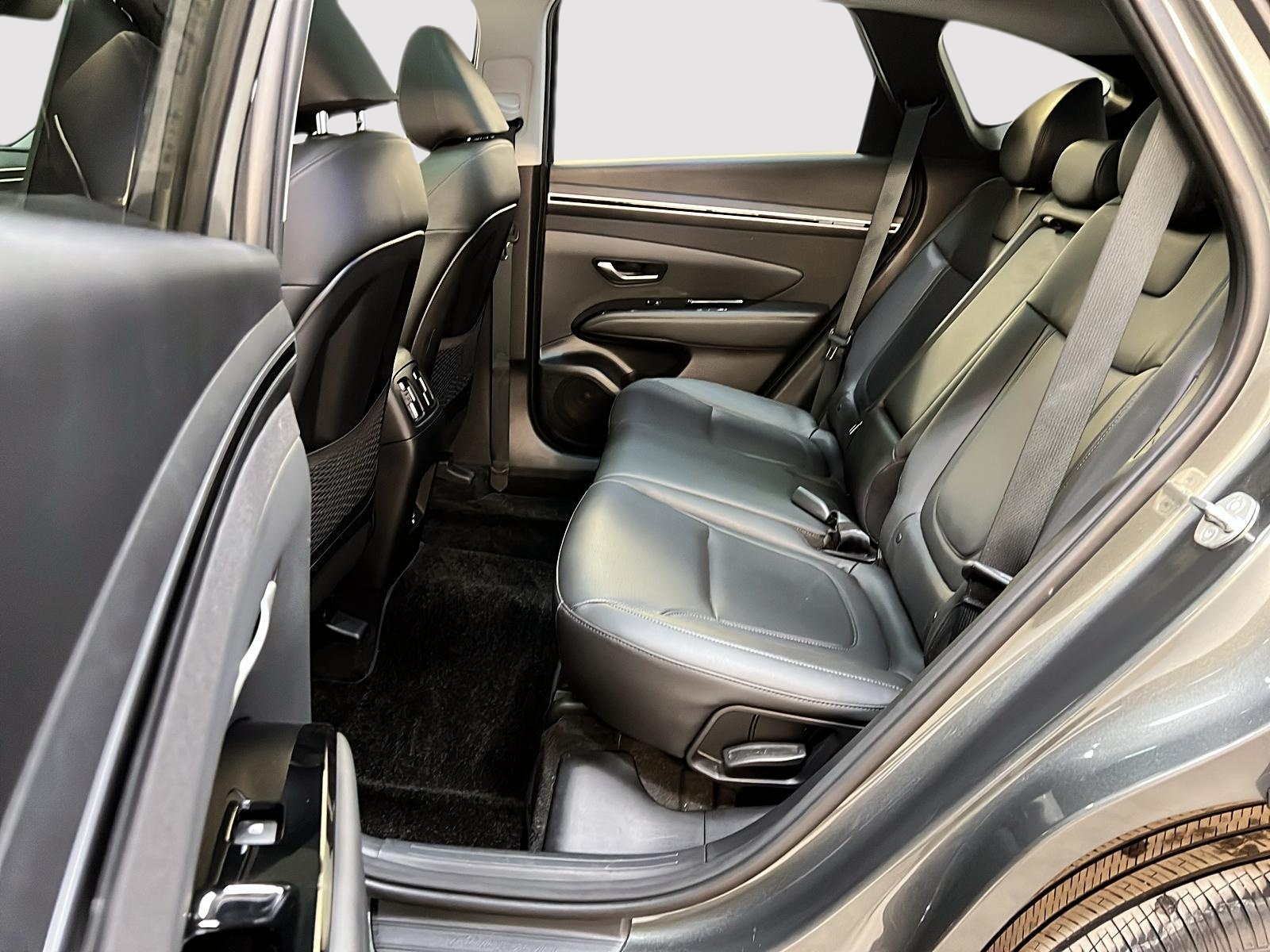 Hyundai Tucson PREFERRED TREND CUIR TOIT PANO NAV 4RM 2024 - image #9