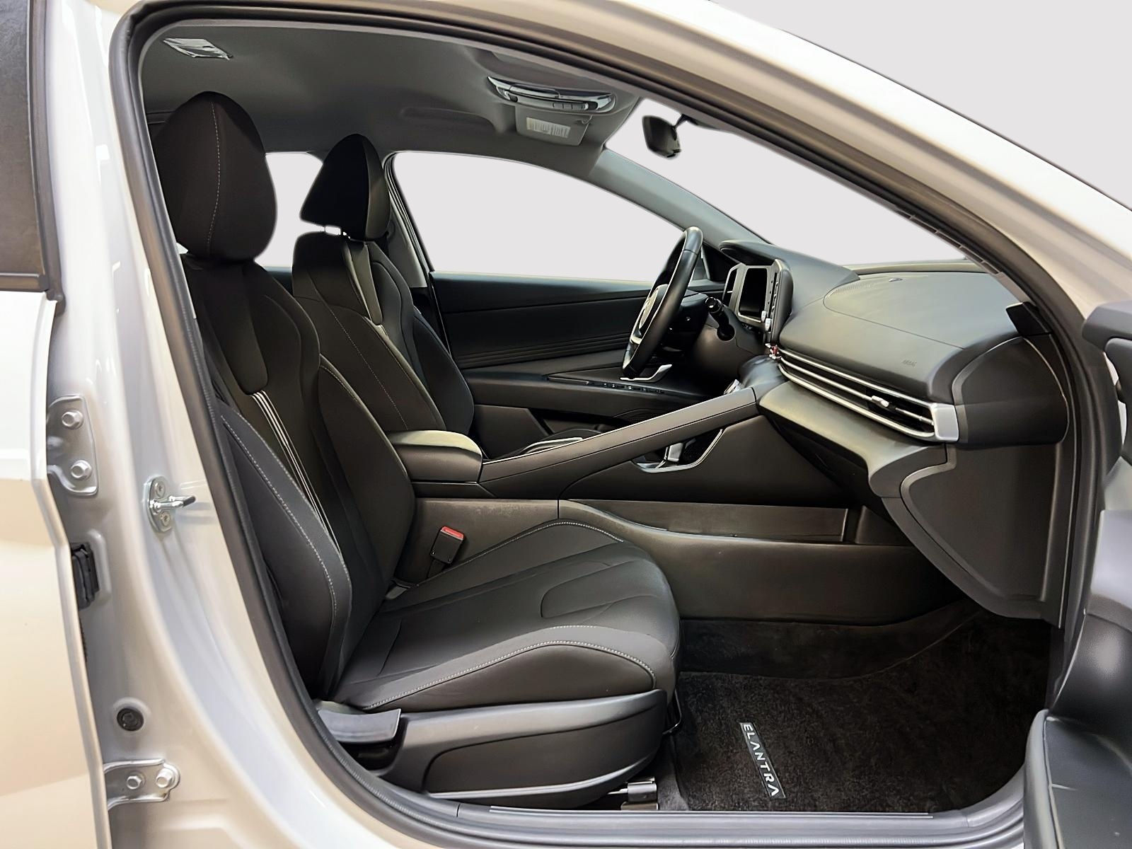 Hyundai Elantra 2024 - Image #8