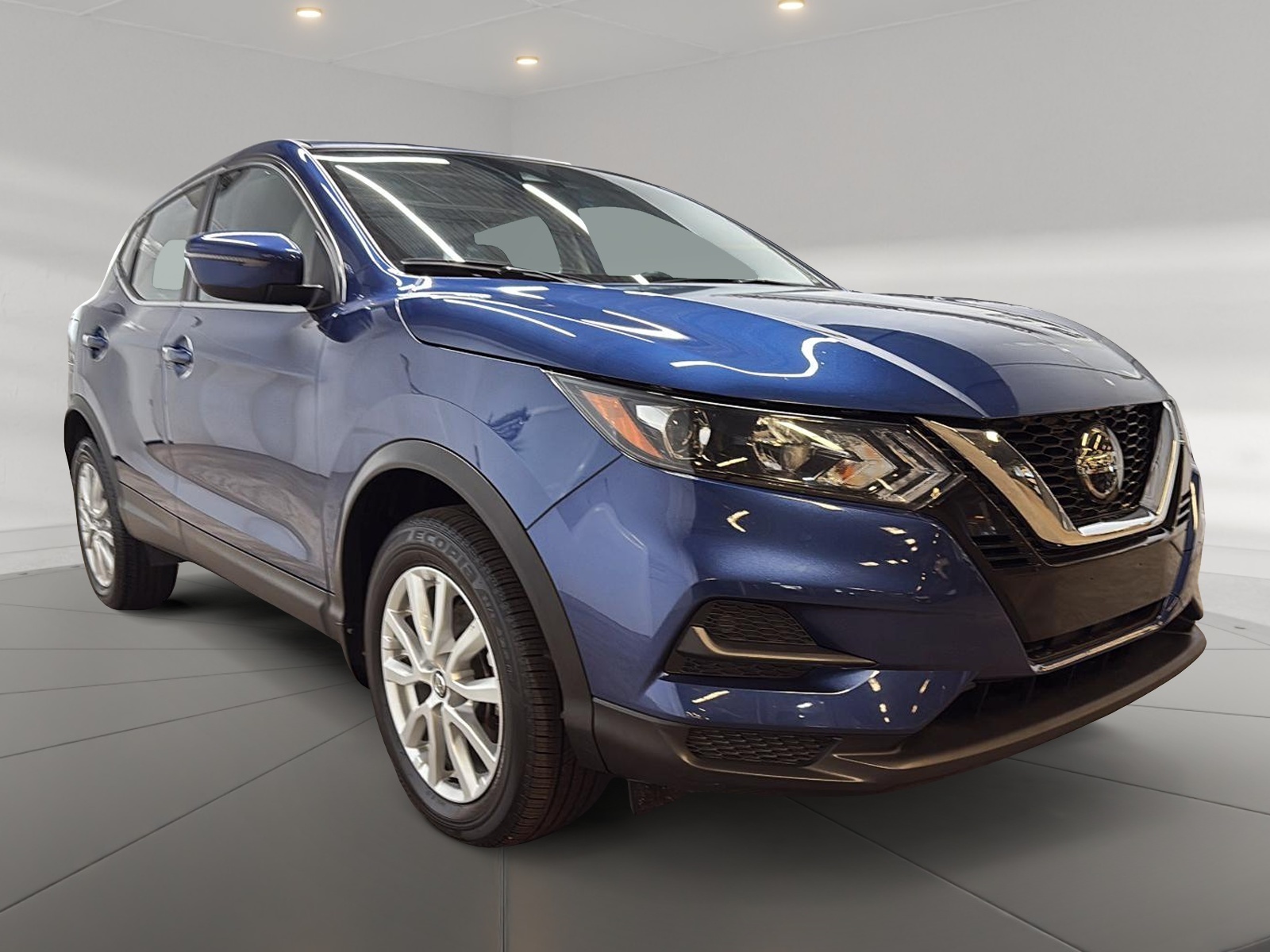 Nissan Qashqai S 4RM 2023 — photo 3