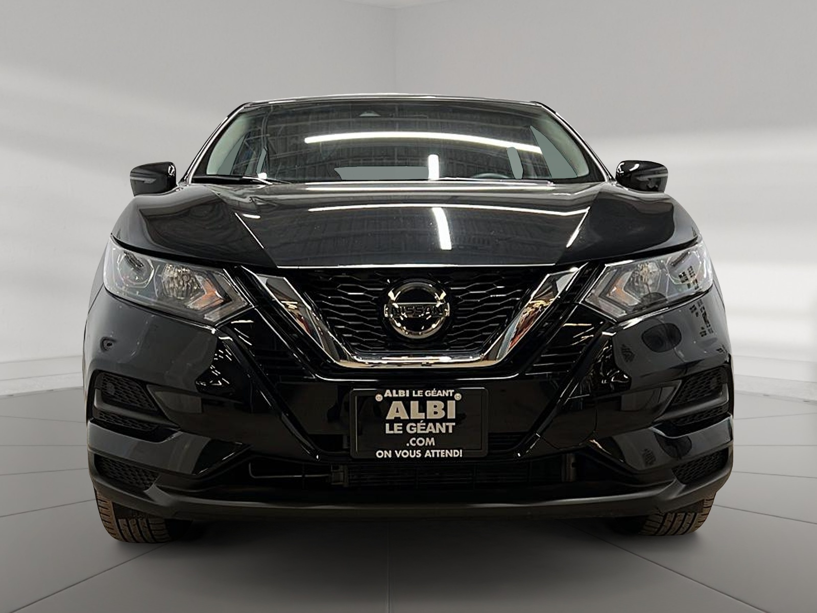Nissan Qashqai S 4RM 2023 — photo 2