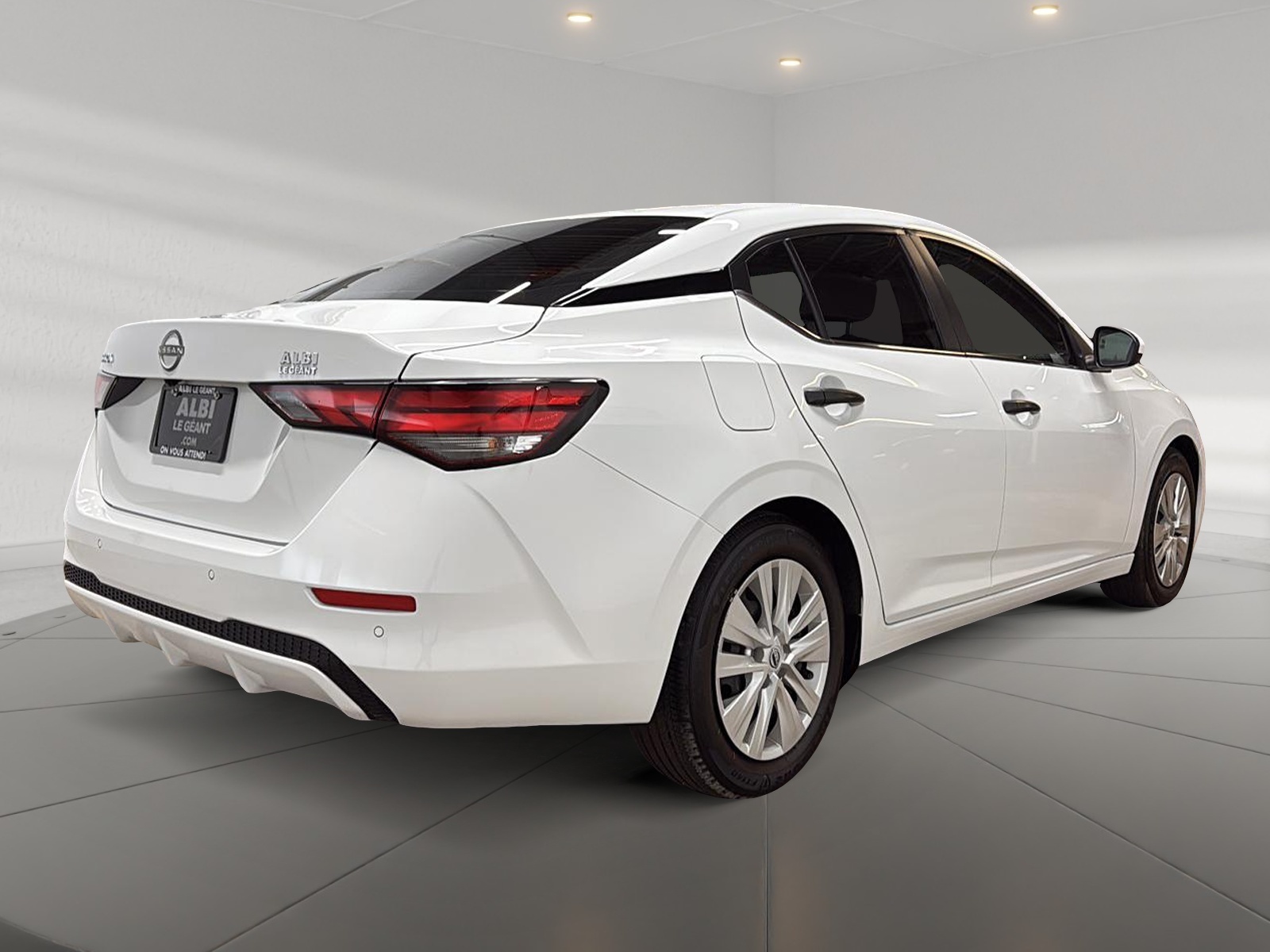 Nissan Sentra S PLUS 2024 — photo 4