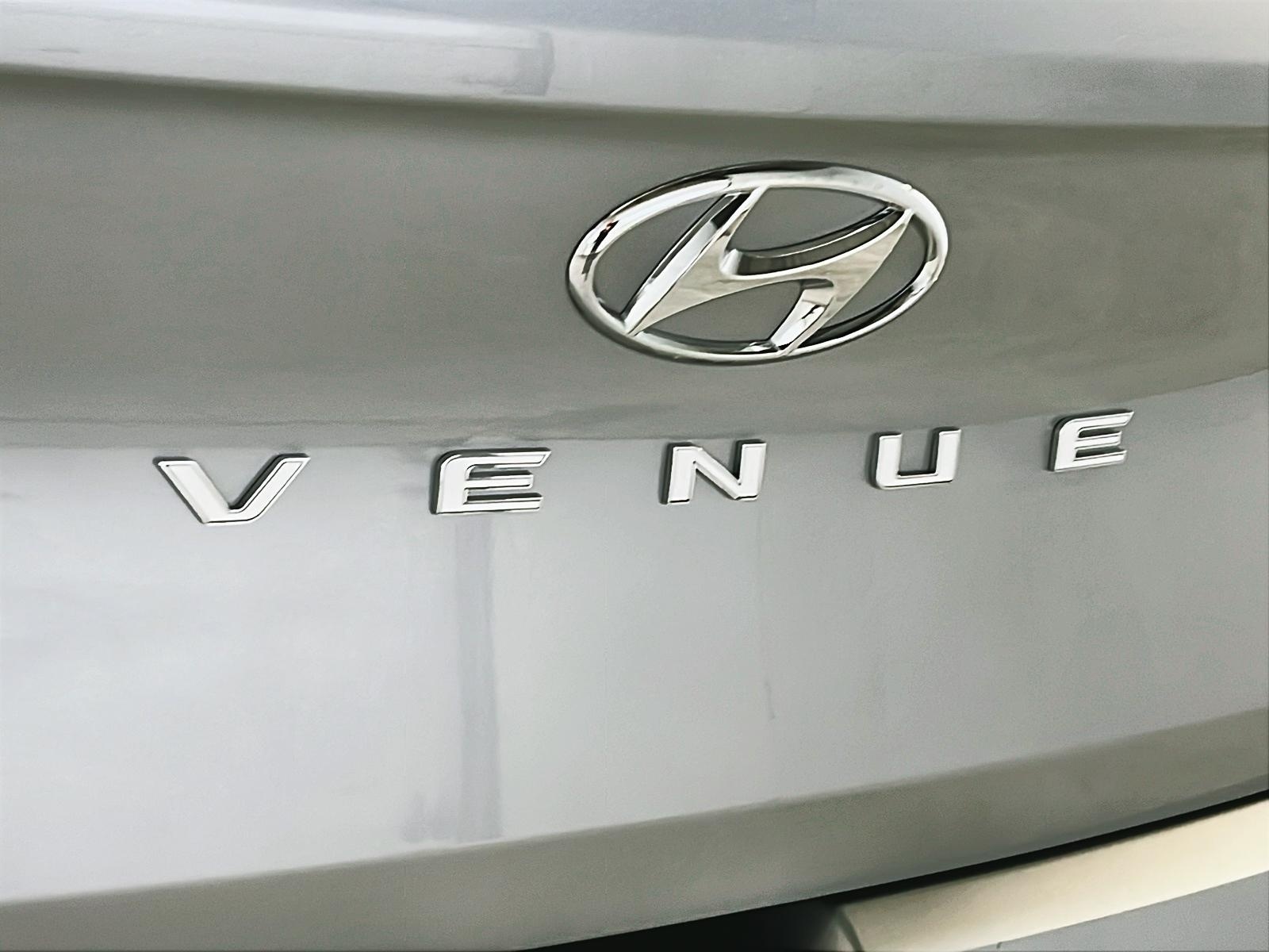 Hyundai Venue ESSENTIEL 2025 - image #22