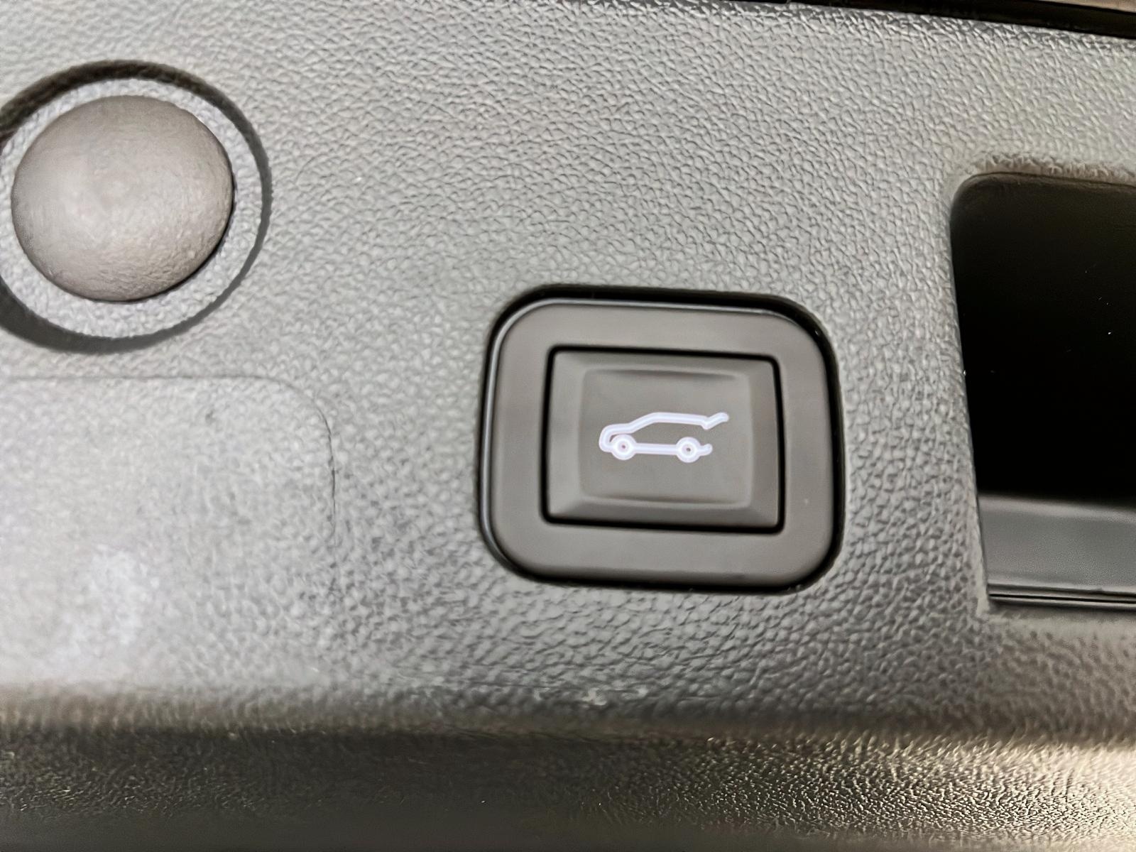 GMC Terrain ELEVATION CUIR TOIT PANO NAV 4RM 2025 - image #15