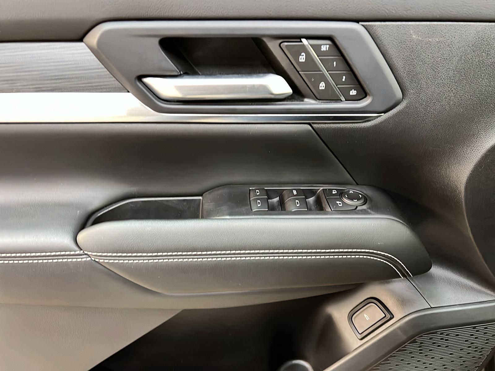 GMC Terrain ELEVATION CUIR TOIT PANO NAV 4RM 2025 - image #24