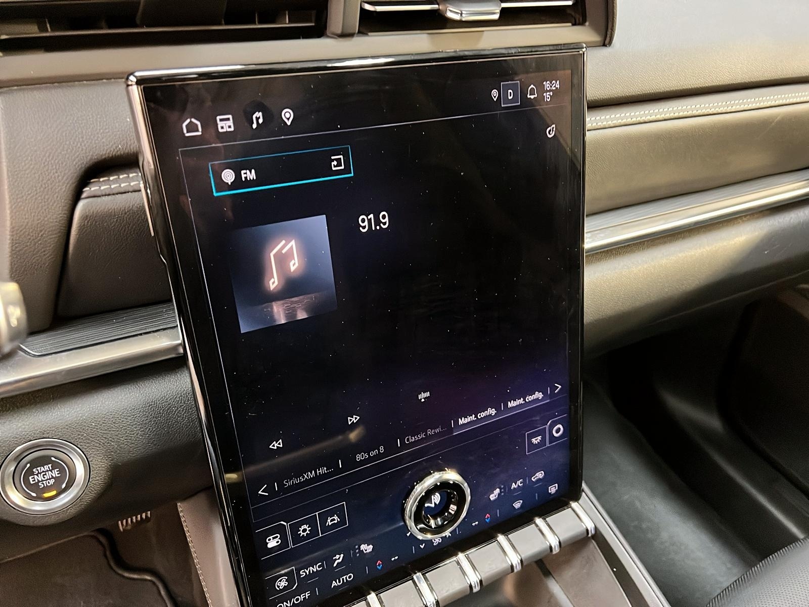 GMC Terrain 2025 - Image #17