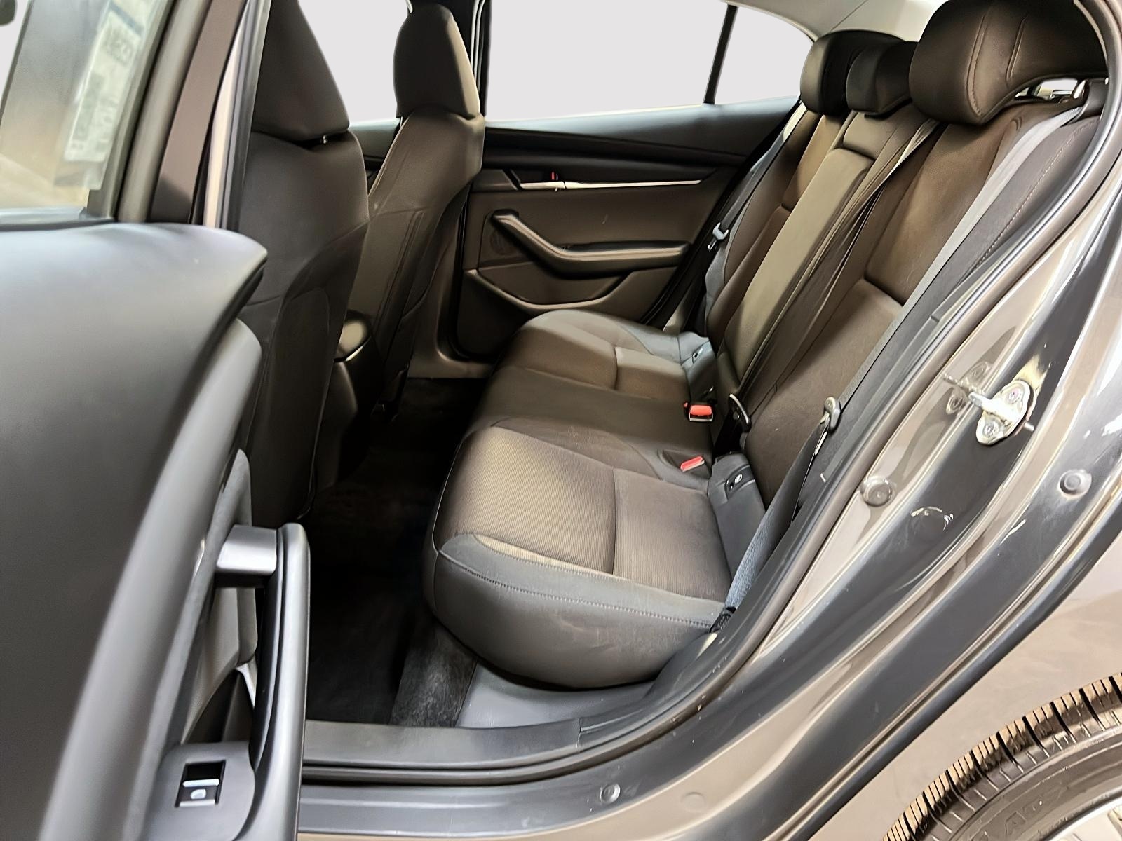 Mazda Mazda3 GS 2024 - image #9