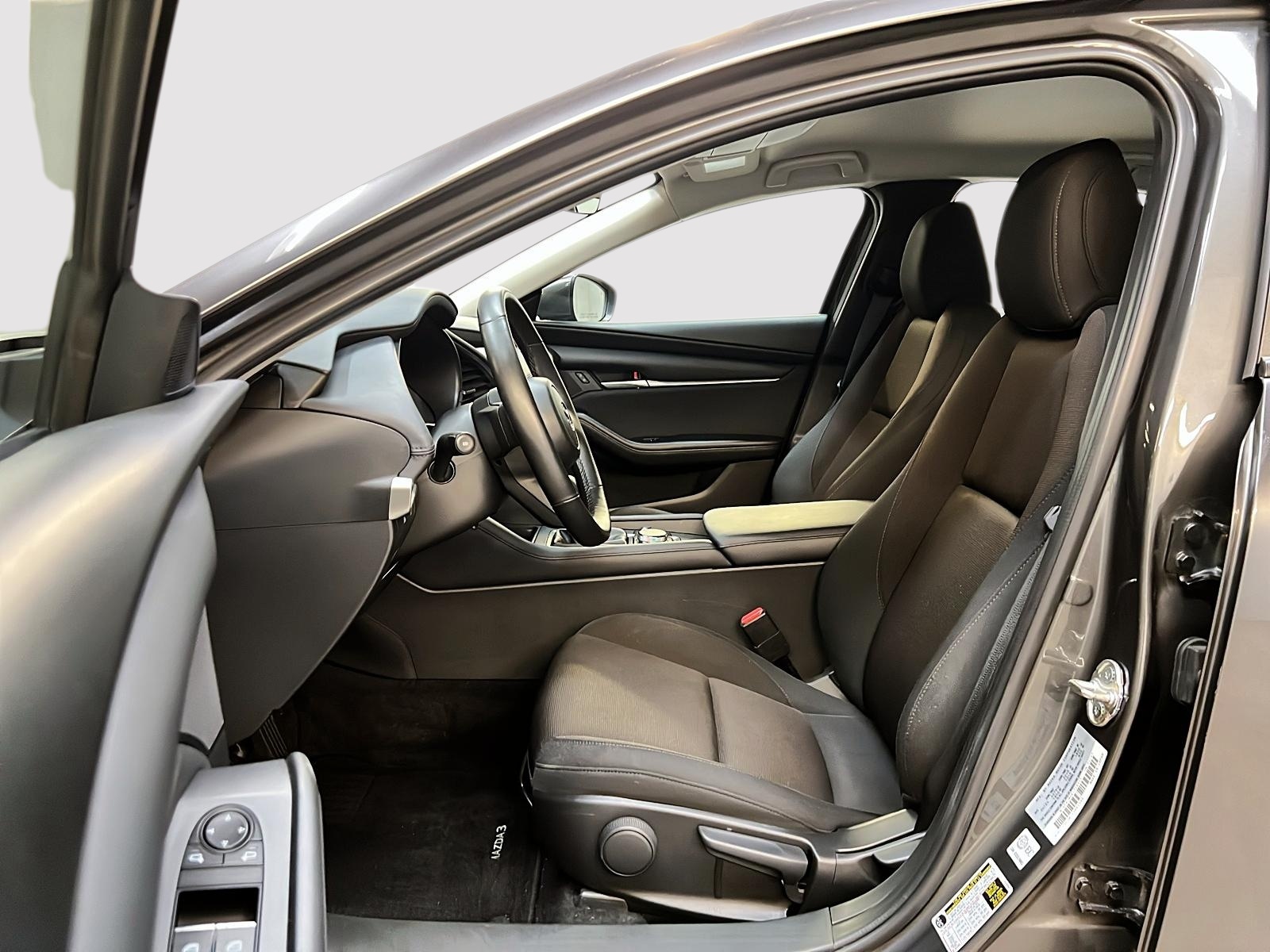 Mazda Mazda3 GS 2024 - image #7