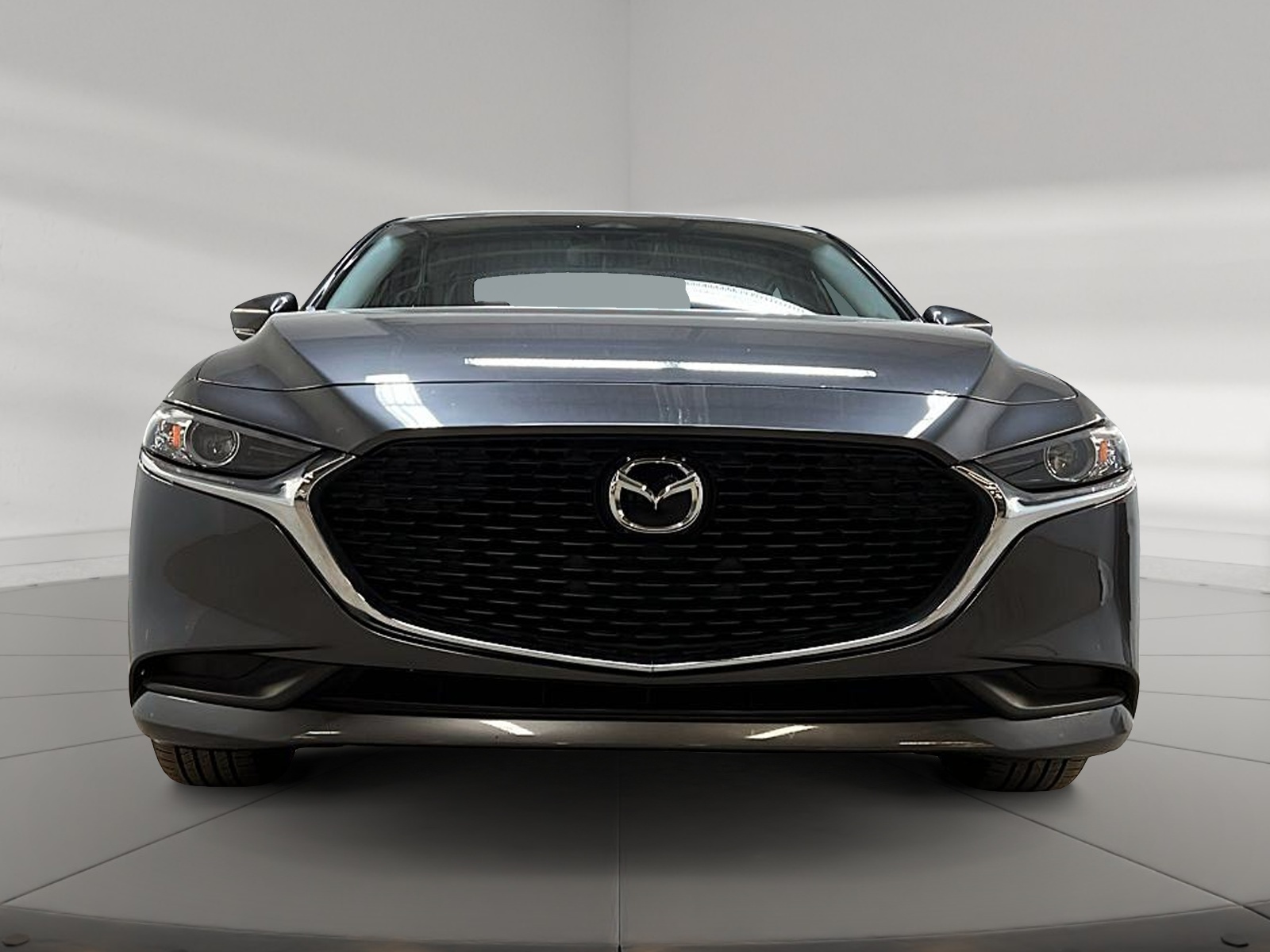 Mazda Mazda3 2024 - Image #2