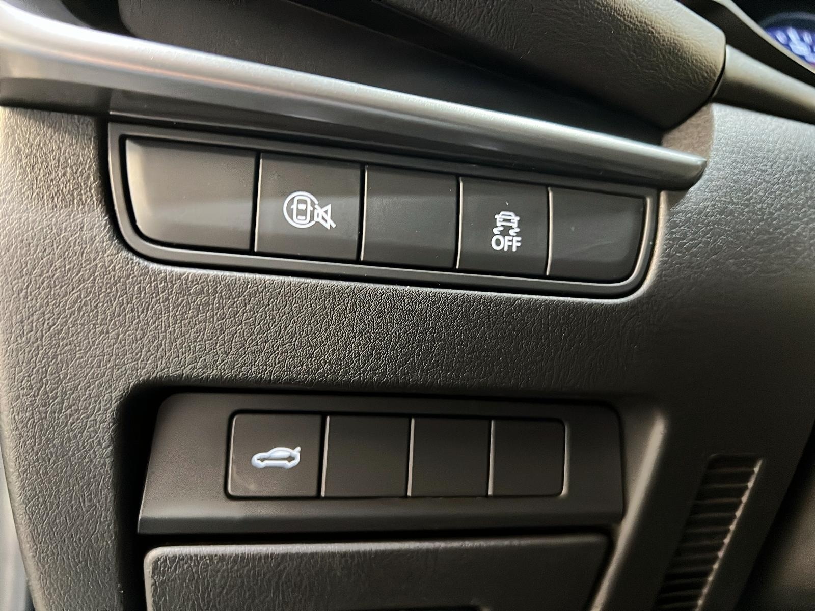 Mazda Mazda3 2024 - Image #21