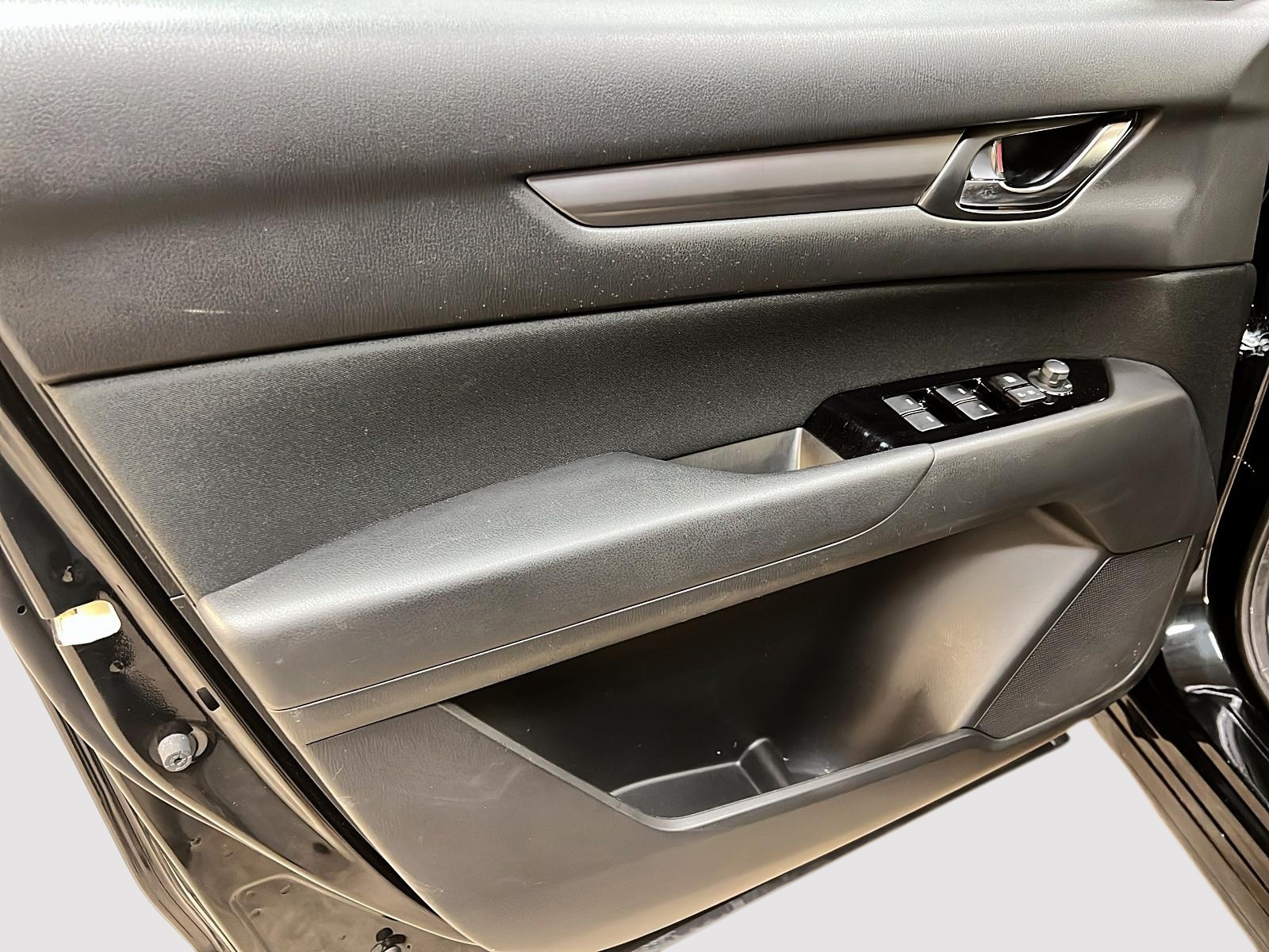 Mazda CX-5 GX NAV 4RM 2022 - image #23