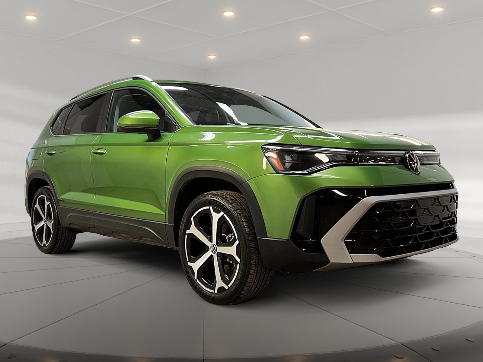 Volkswagen Taos HIGHLINE CUIR TOIT PANO NAV 4RM 2025 — photo 3