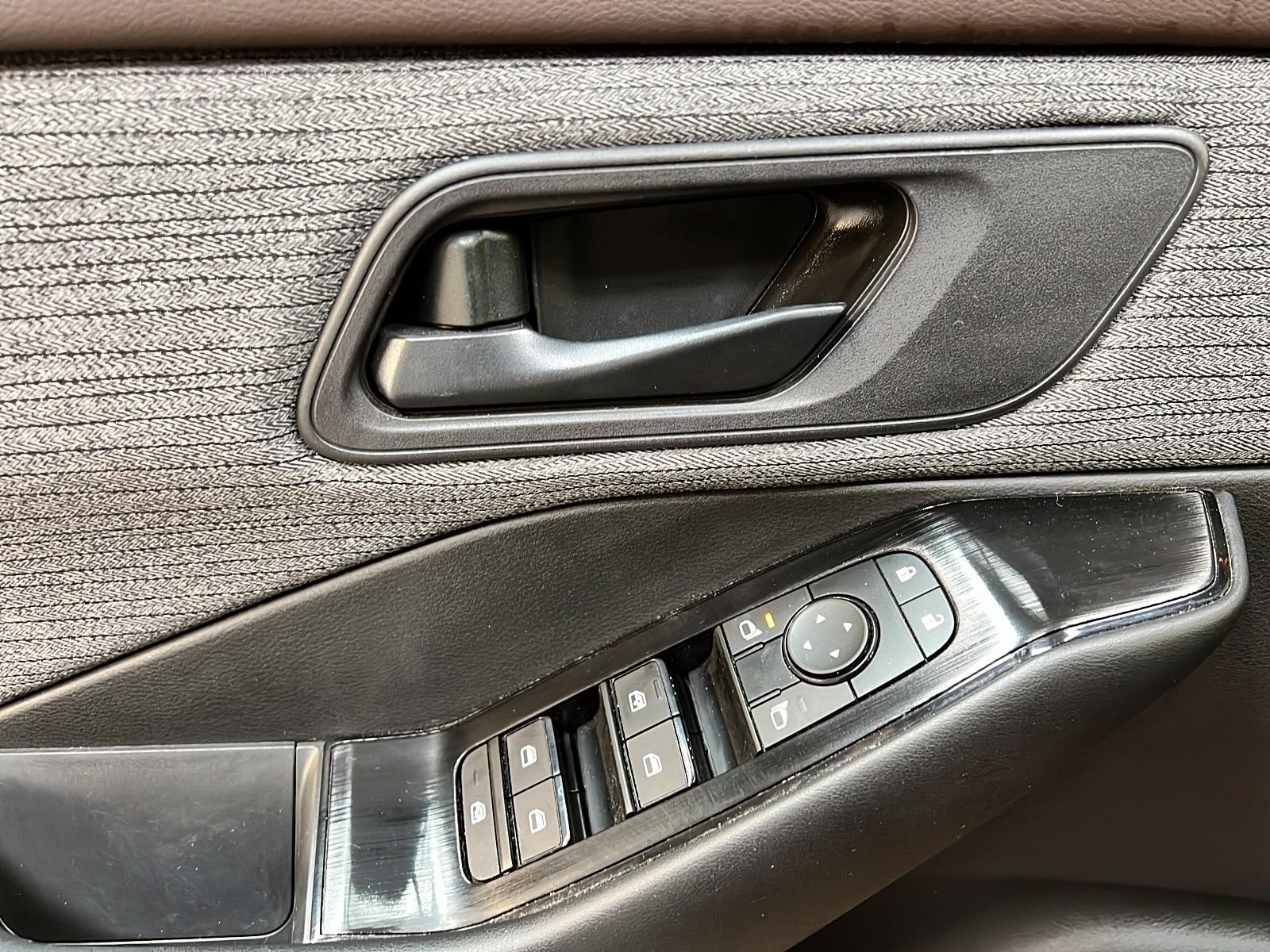 Nissan Rogue 2023 - Image #21