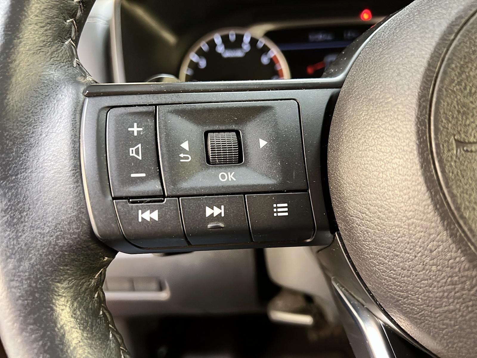 Nissan Rogue S 4RM 2023 - image #19