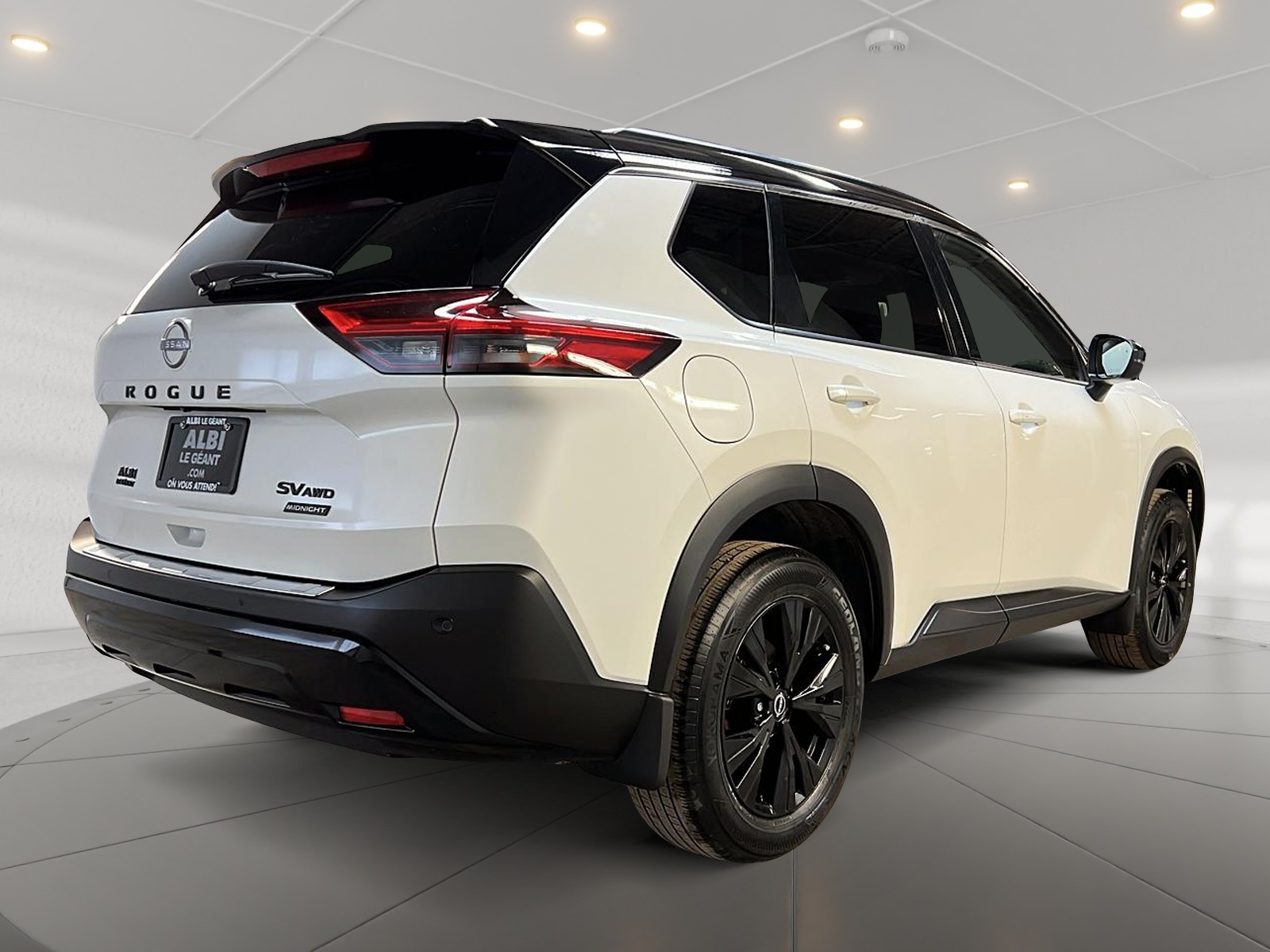 Nissan Rogue SV MIDNIGHT CUIR TOIT PANO 4RM 2023 — photo 4