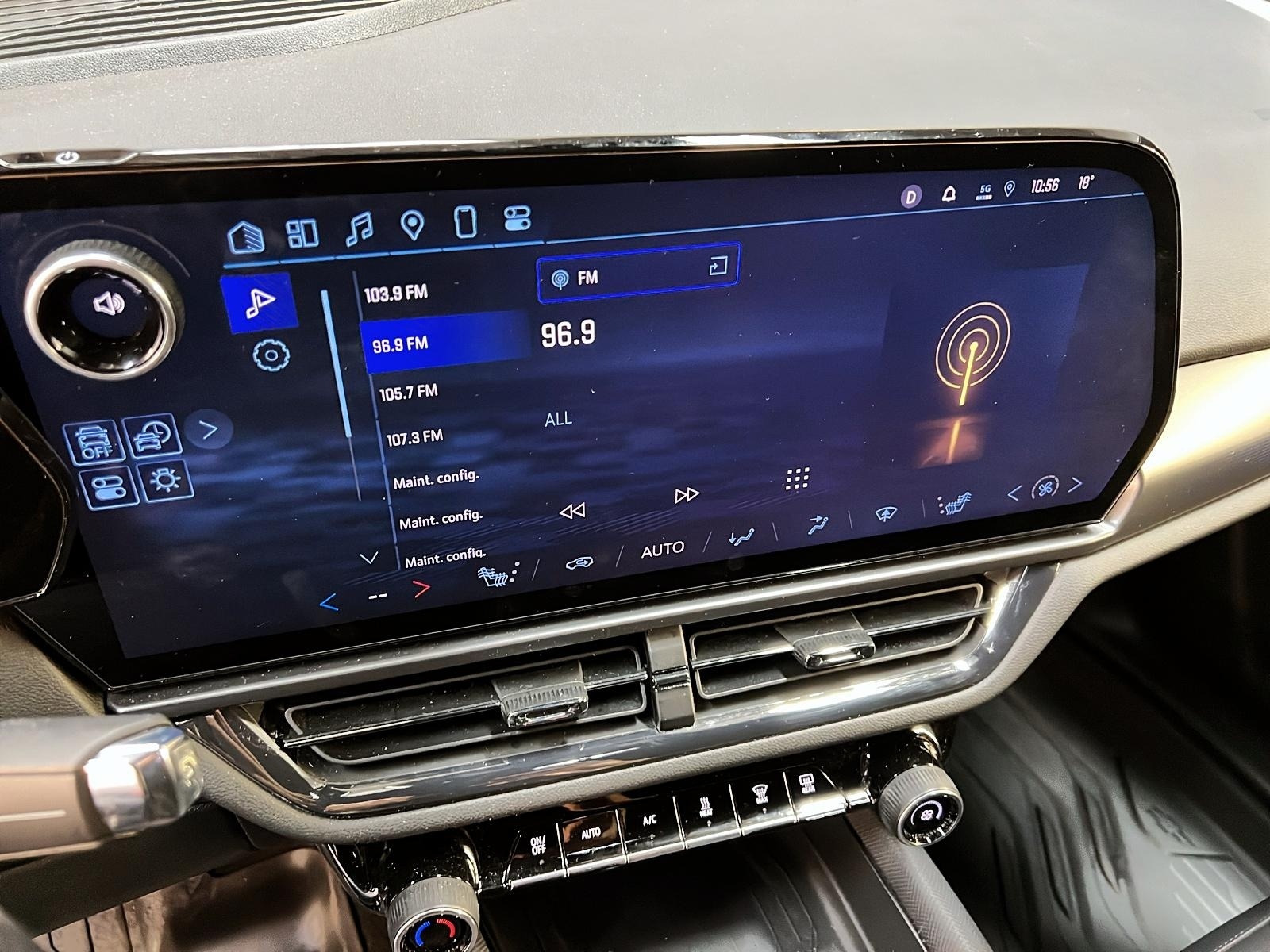 Chevrolet Equinox EV 2024 - Image #15