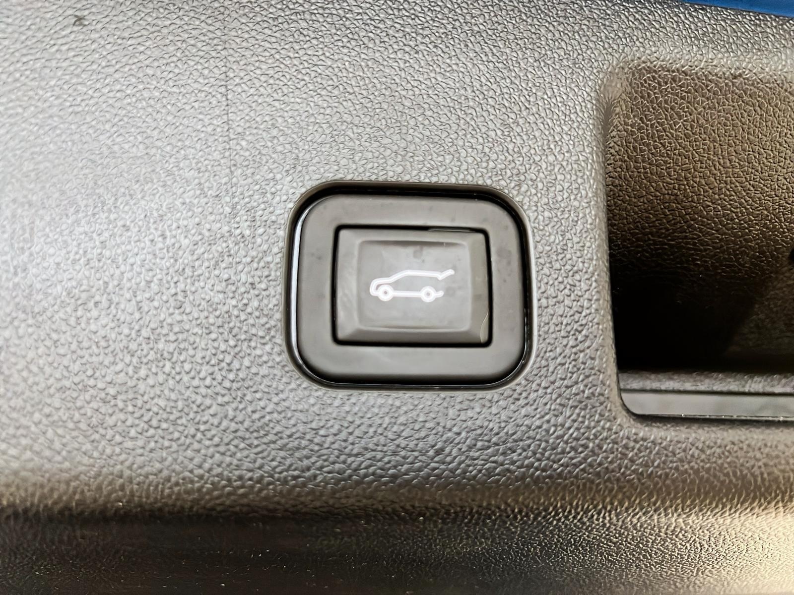 Chevrolet Equinox EV 2RS CUIR NAV 4RM 2024 - image #13