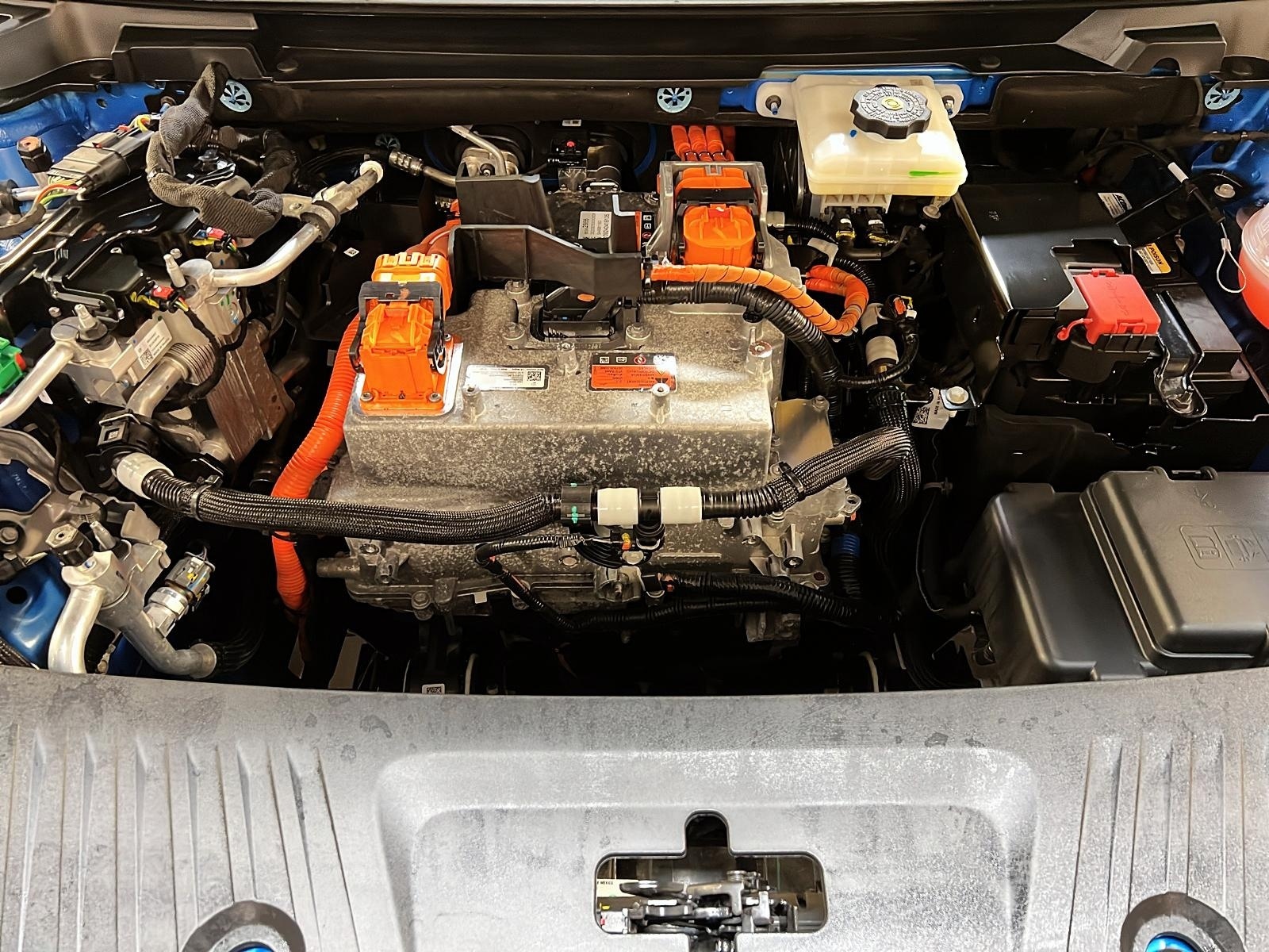 Chevrolet Equinox EV 2024 - Image #11