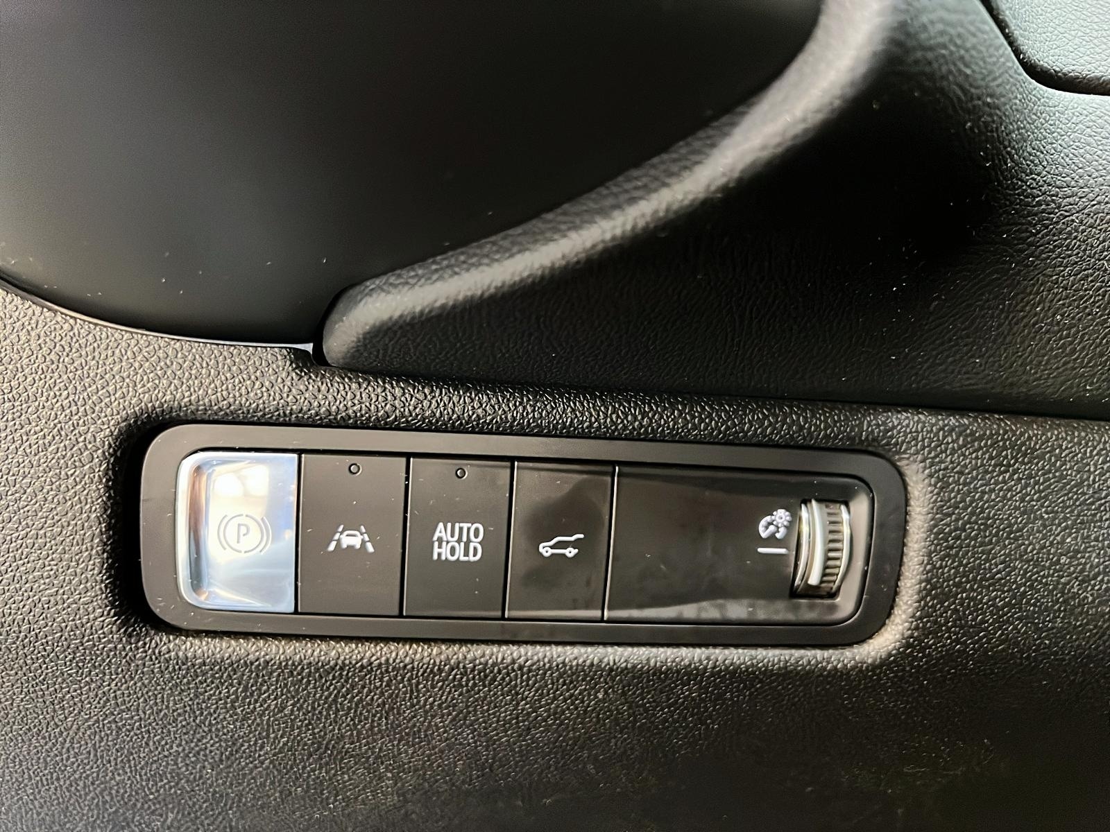 Chevrolet Equinox EV 2RS CUIR NAV 4RM 2024 - image #20