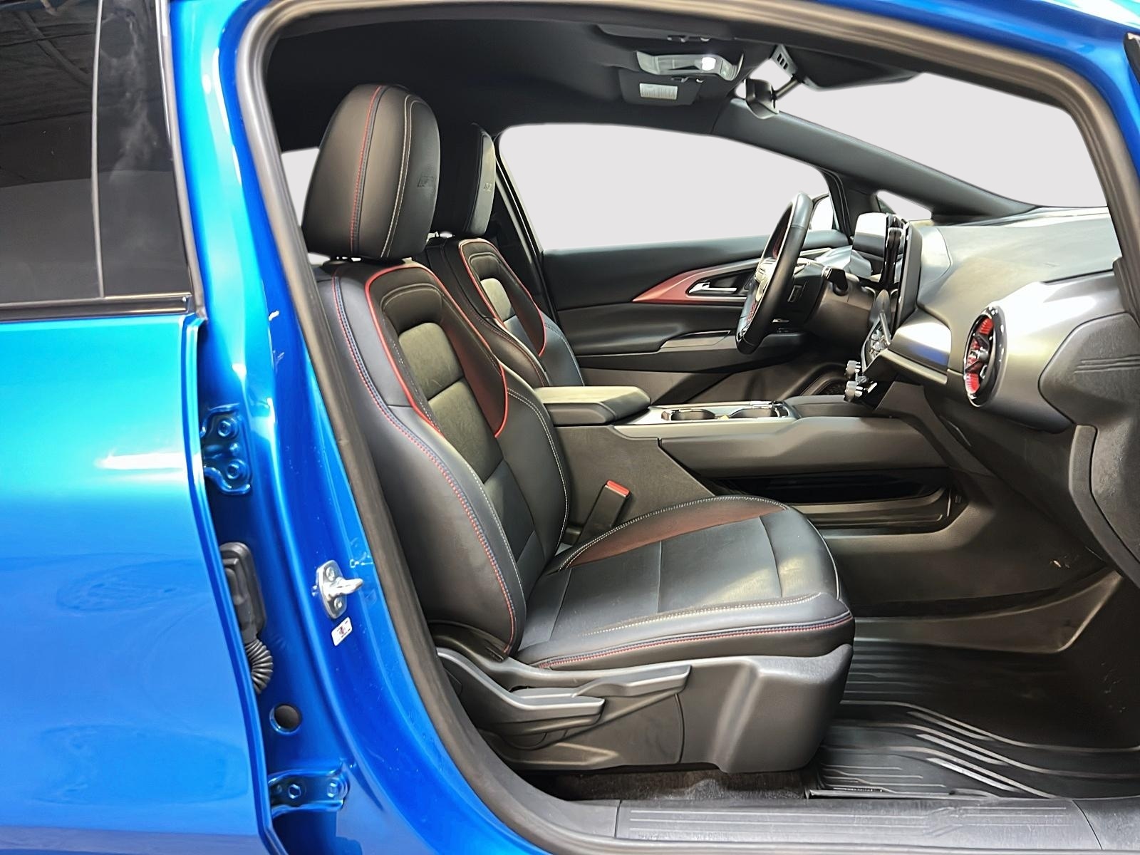 Chevrolet Equinox EV 2024 - Image #8