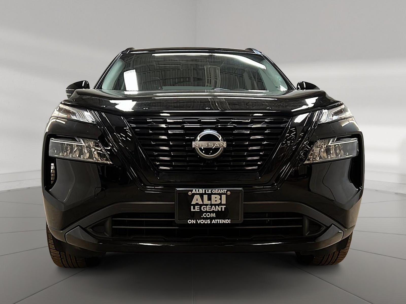Nissan Rogue SV MIDNIGHT CUIR TOIT PANO 4RM 2023 — photo 2