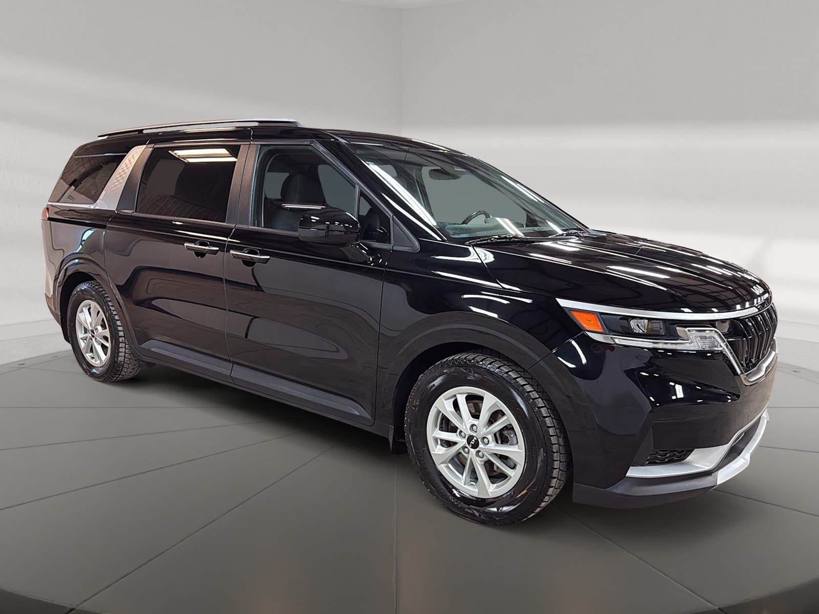 Kia CARNIVAL 2023 - Image #3