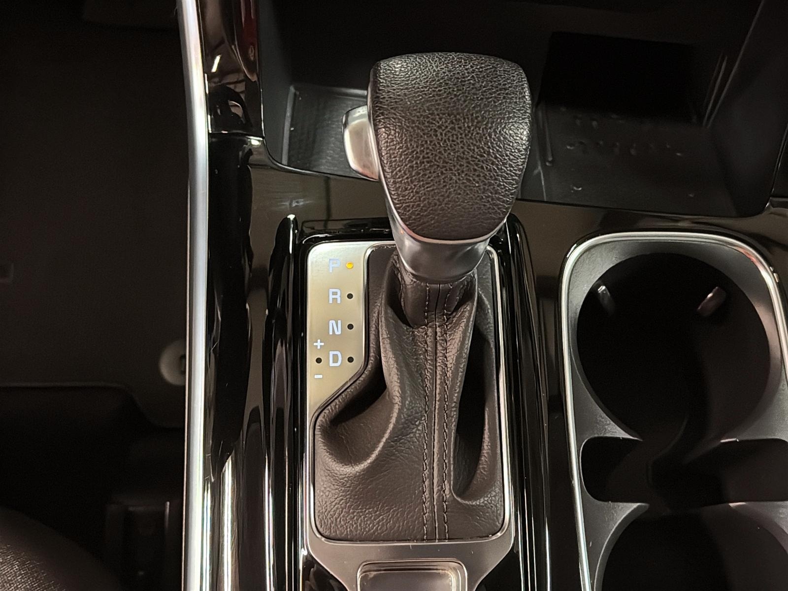 Kia CARNIVAL LX+ 2023 - image #16