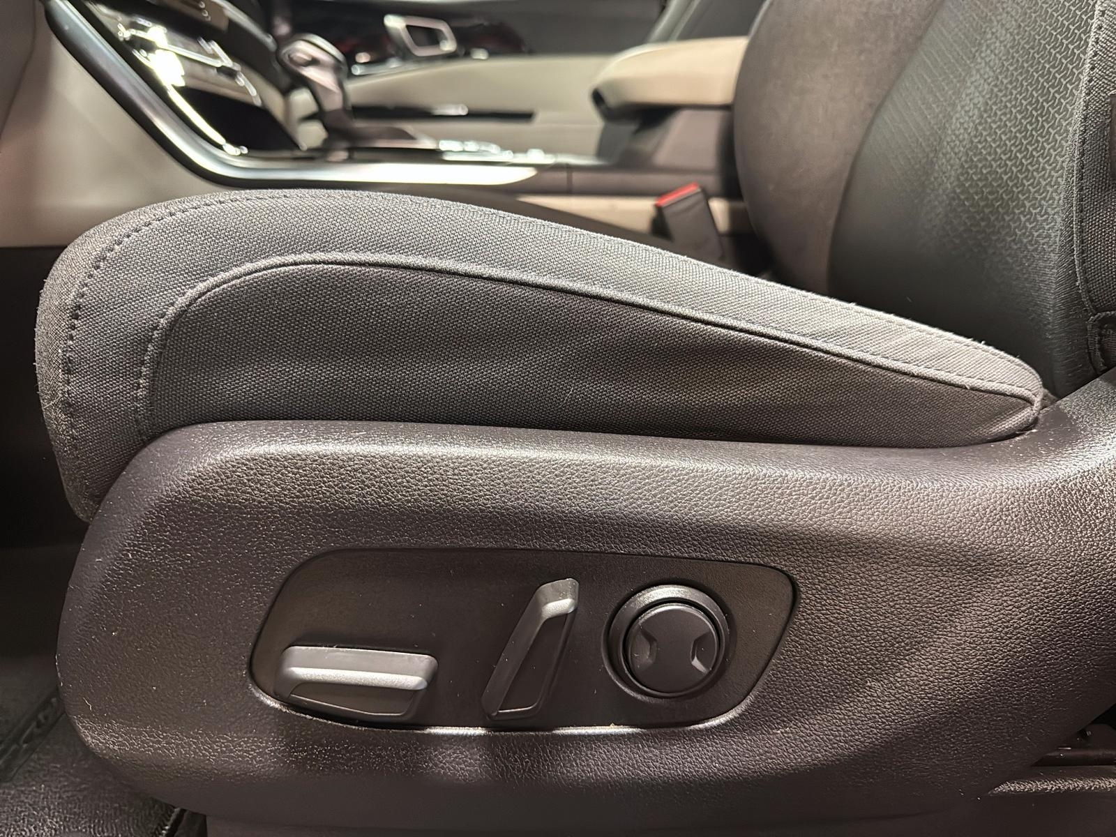 Kia CARNIVAL 2023 - Image #28