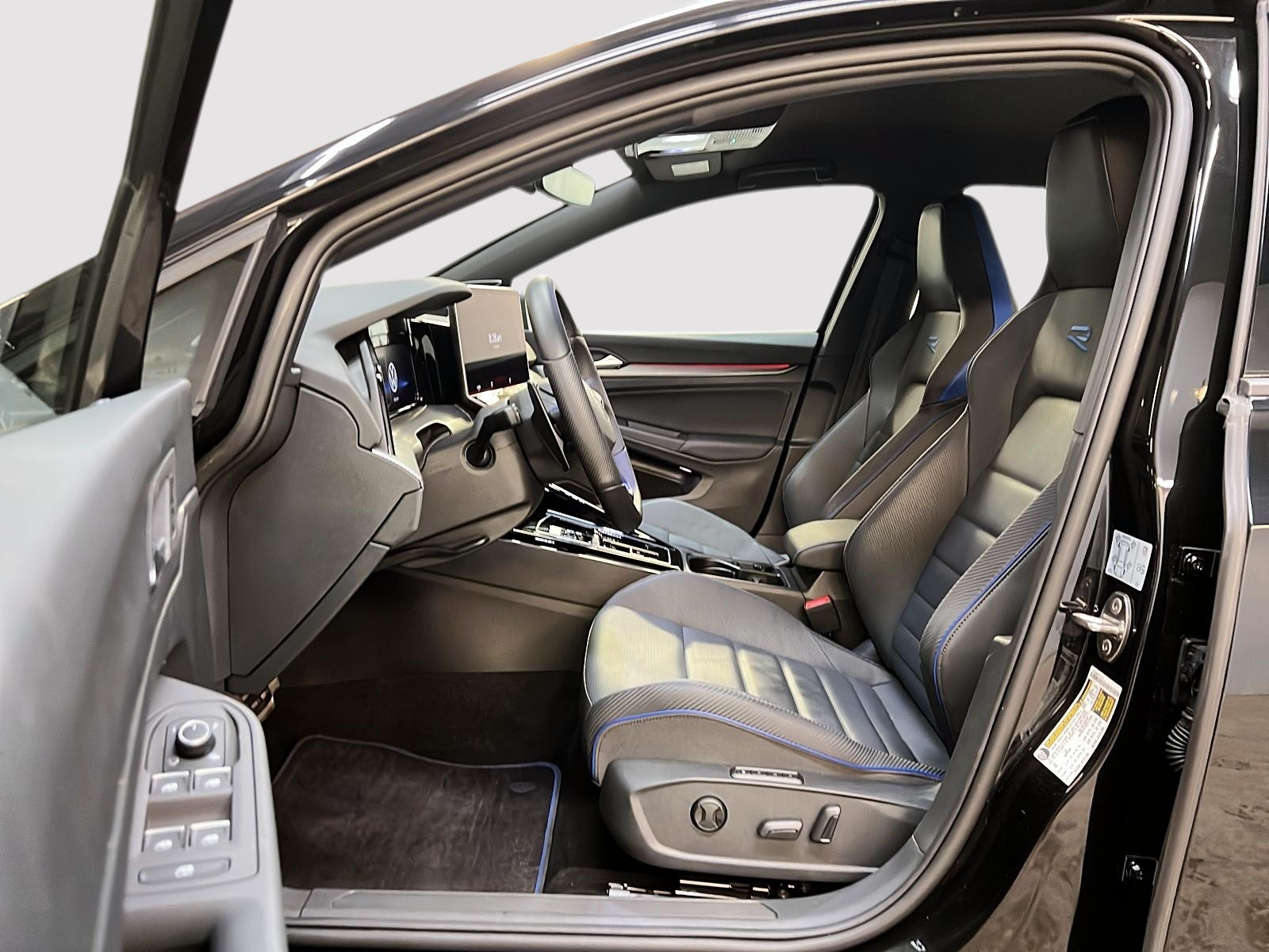 Volkswagen Golf R CUIR NAV 4RM 2025 — photo 7