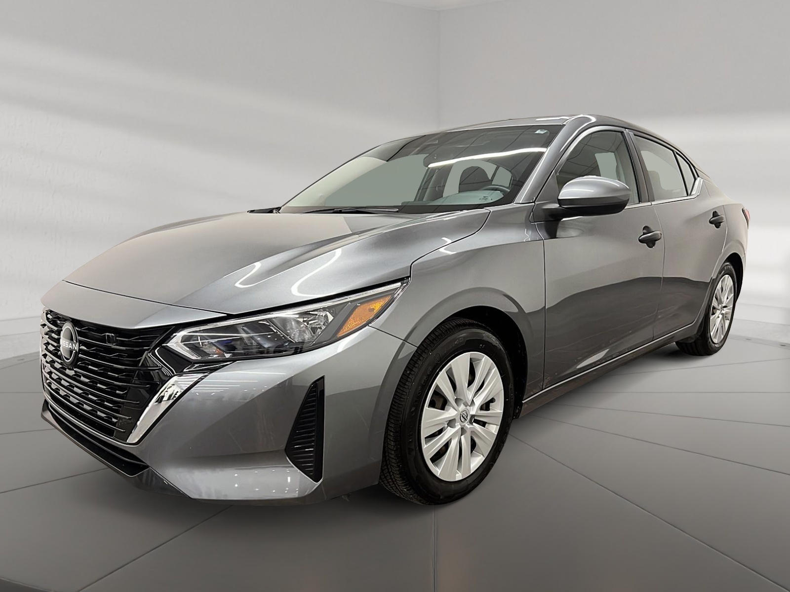 Nissan Sentra S PLUS 2024
