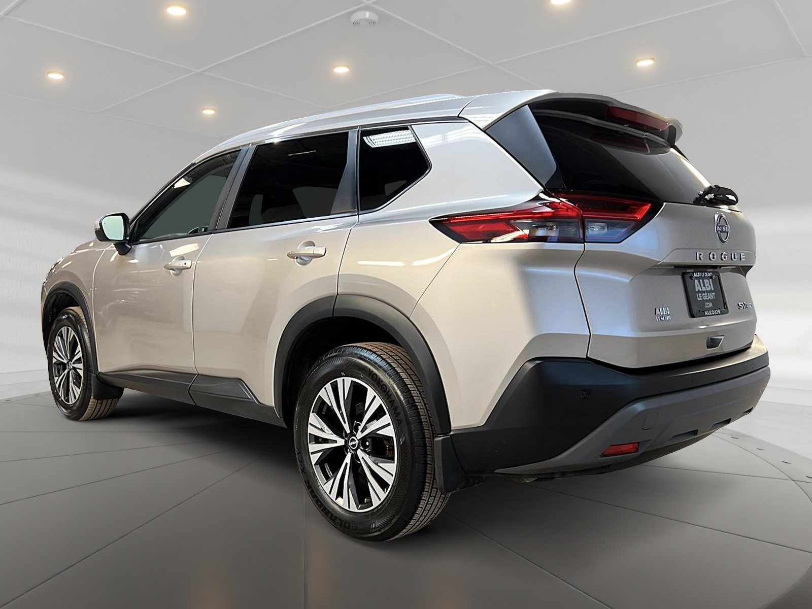 Nissan Rogue SV TOIT PANO 4RM 2023 — photo 6
