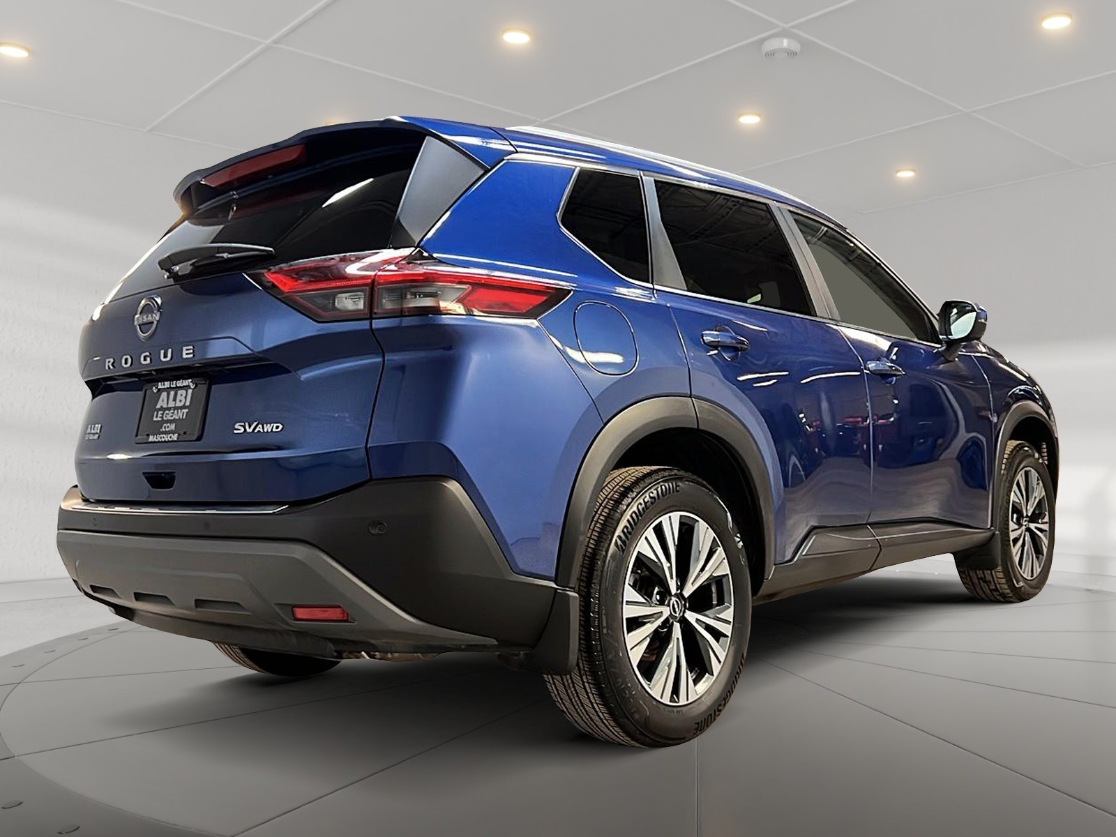 Nissan Rogue SV TOIT PANO 4RM 2023 — photo 4