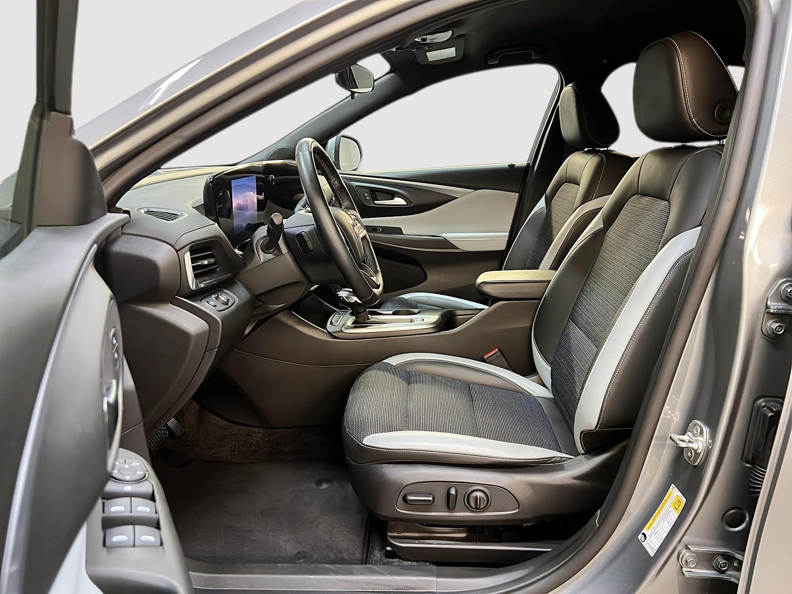 Buick Envista PREFERRED 2024 — photo 7