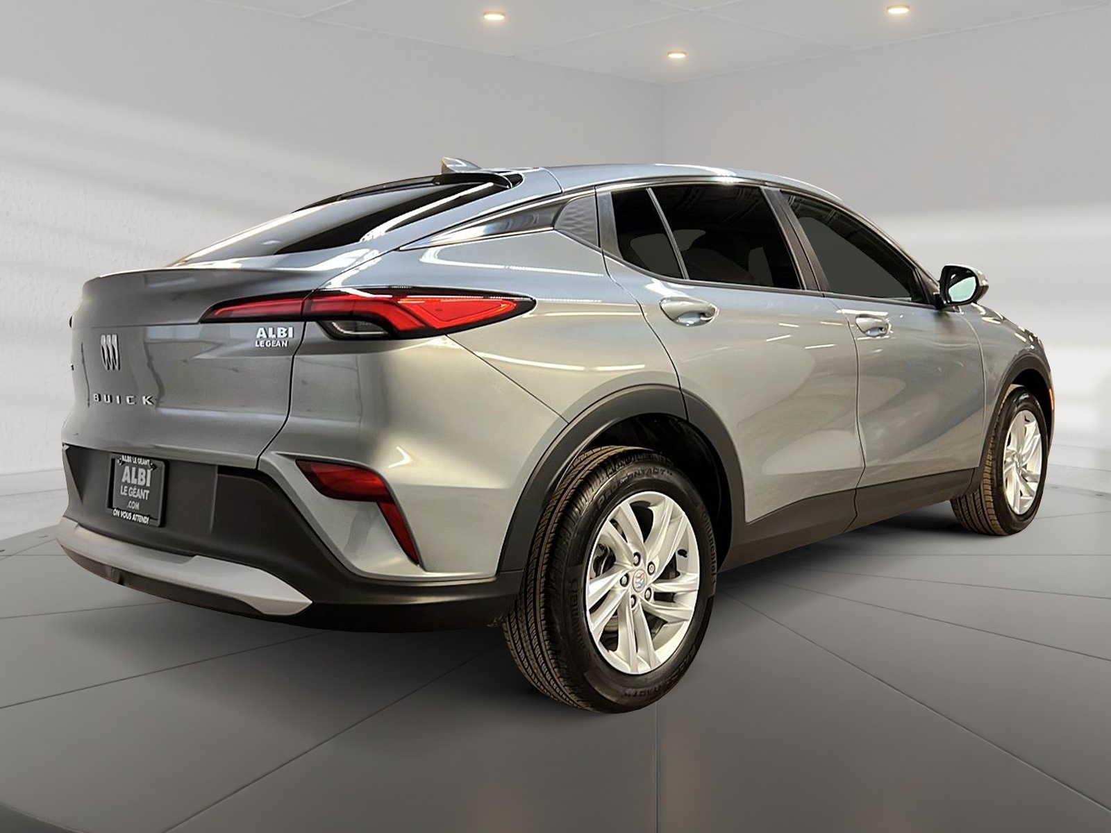 Buick Envista PREFERRED 2024 — photo 4