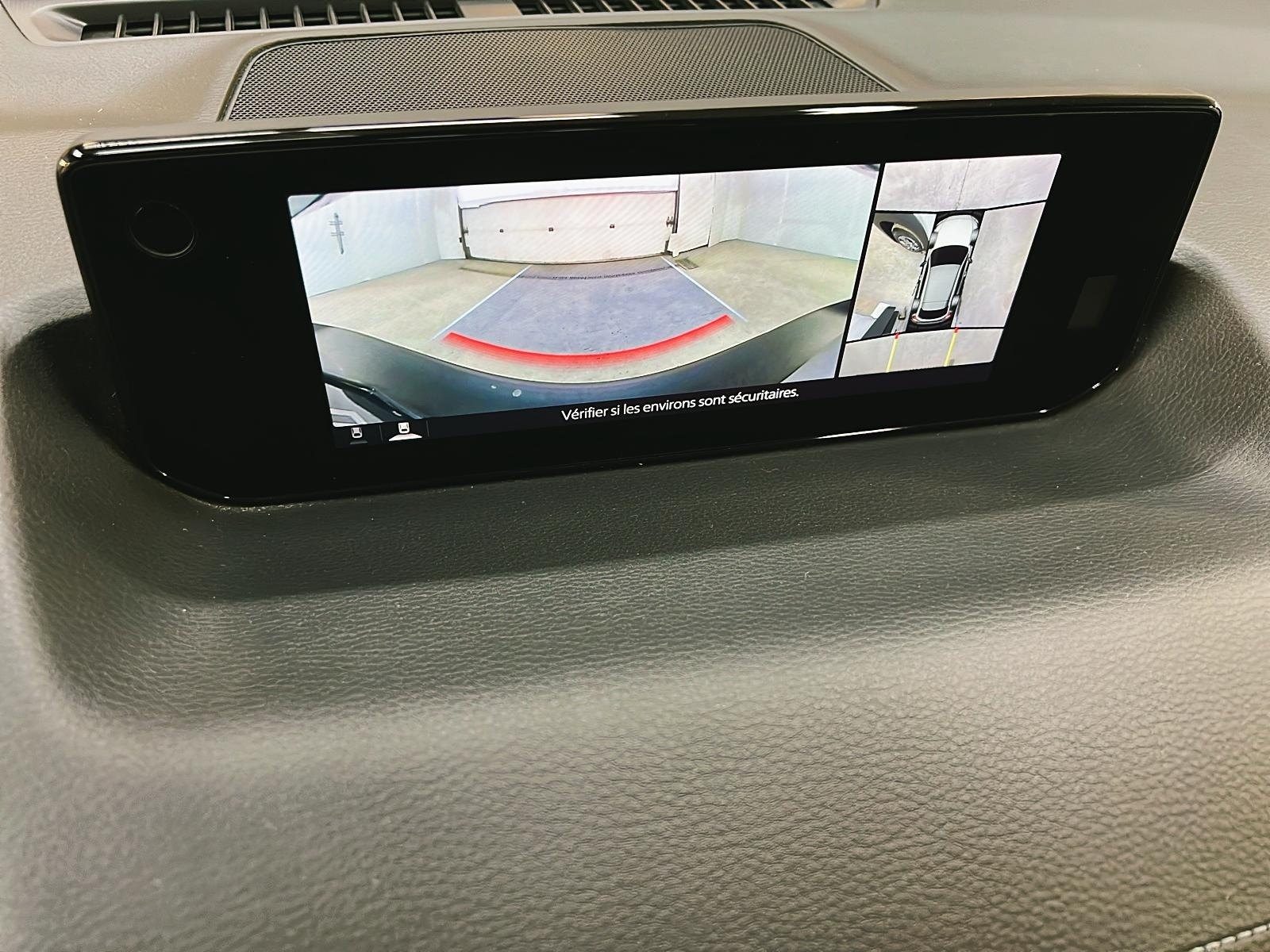 Mazda MX-30 GT TOIT NAV 2023 - image #17