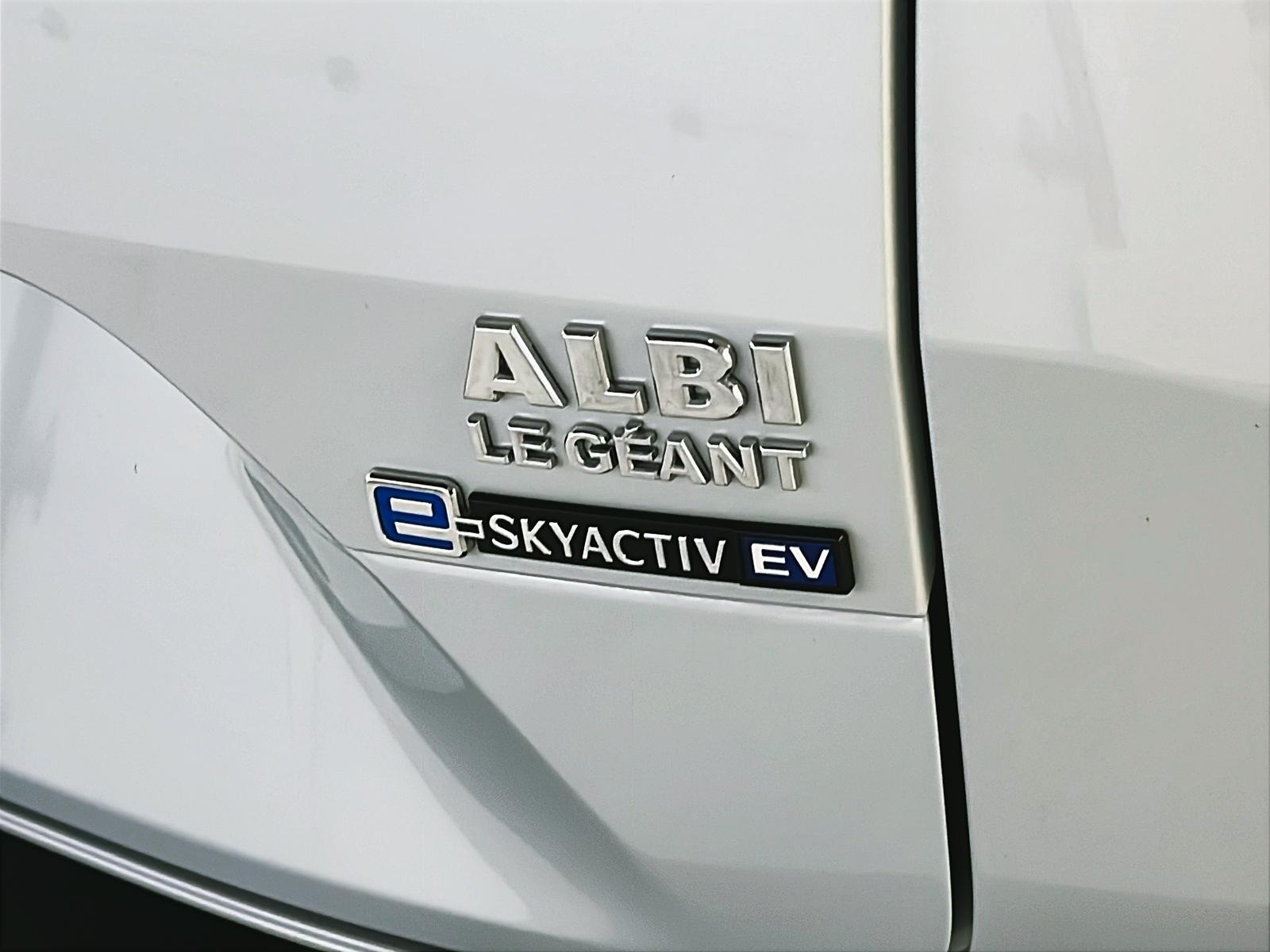 Mazda MX-30 GT TOIT NAV 2023 - image #29